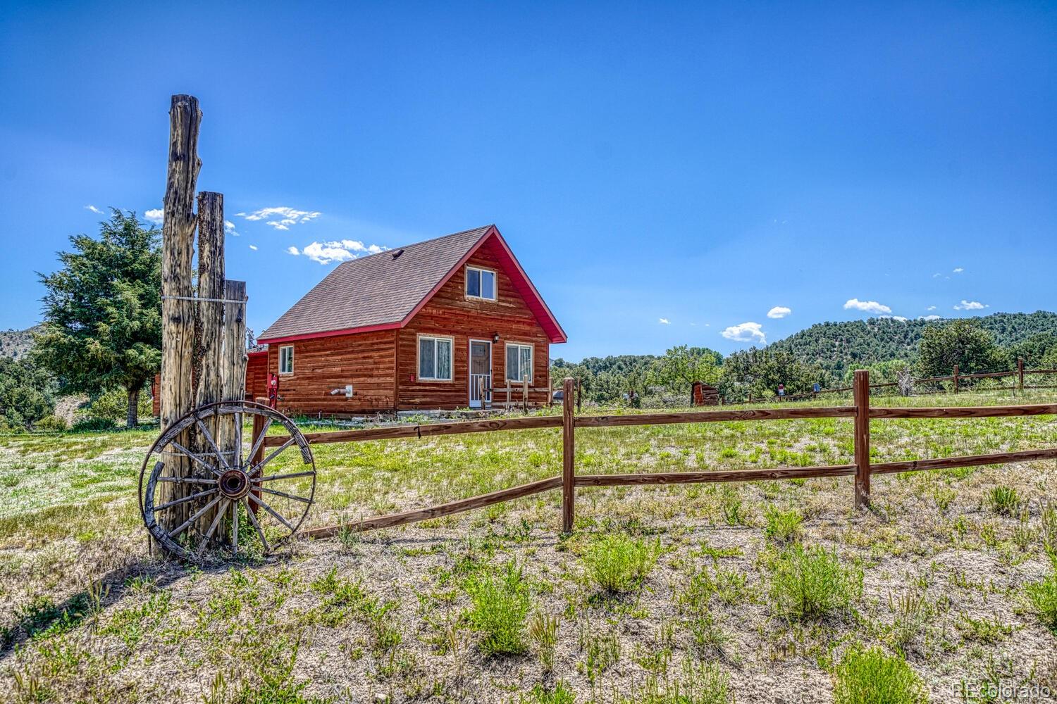 735  Fox Creek Drive, coaldale  House Search MLS Picture