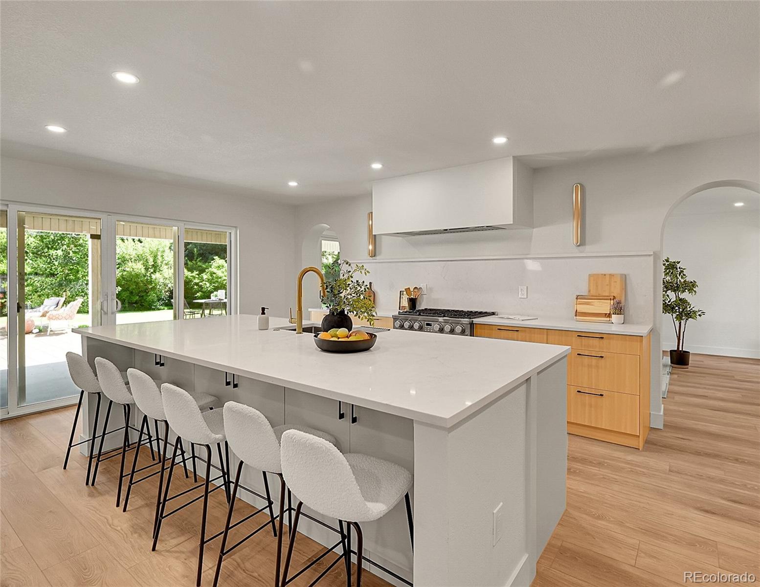 3736 S Hibiscus Way, denver MLS: 9968805 Beds: 4 Baths: 2 Price: $1,349,000