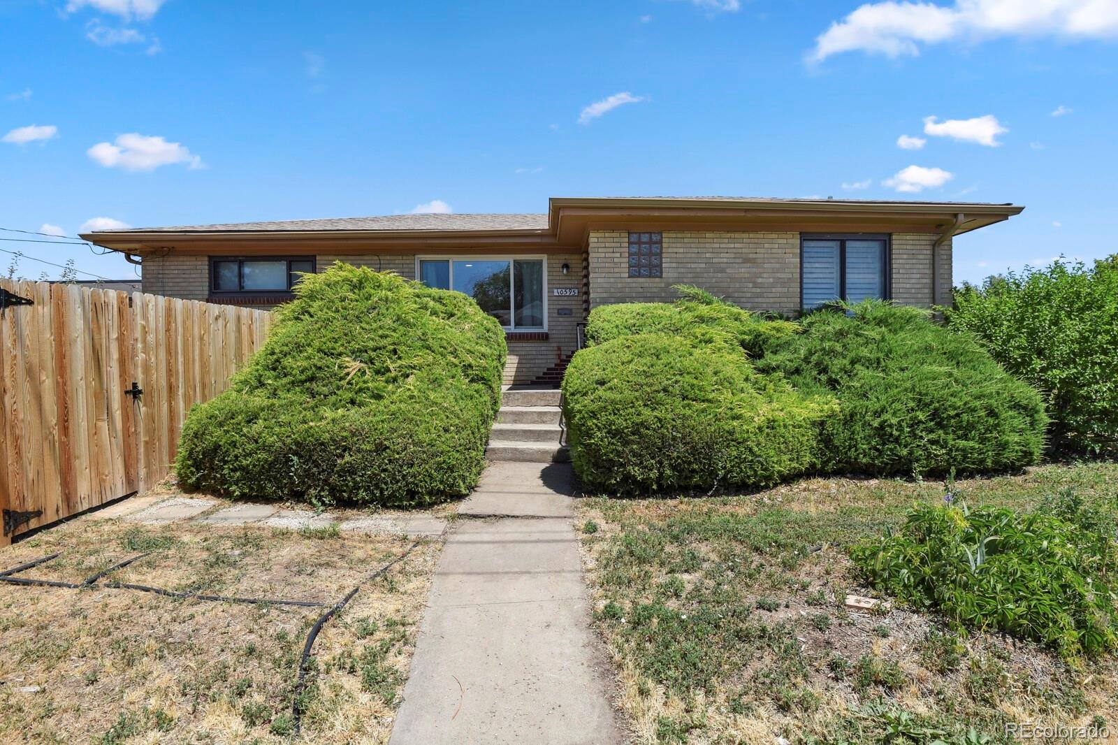 aurora  House Search Picture