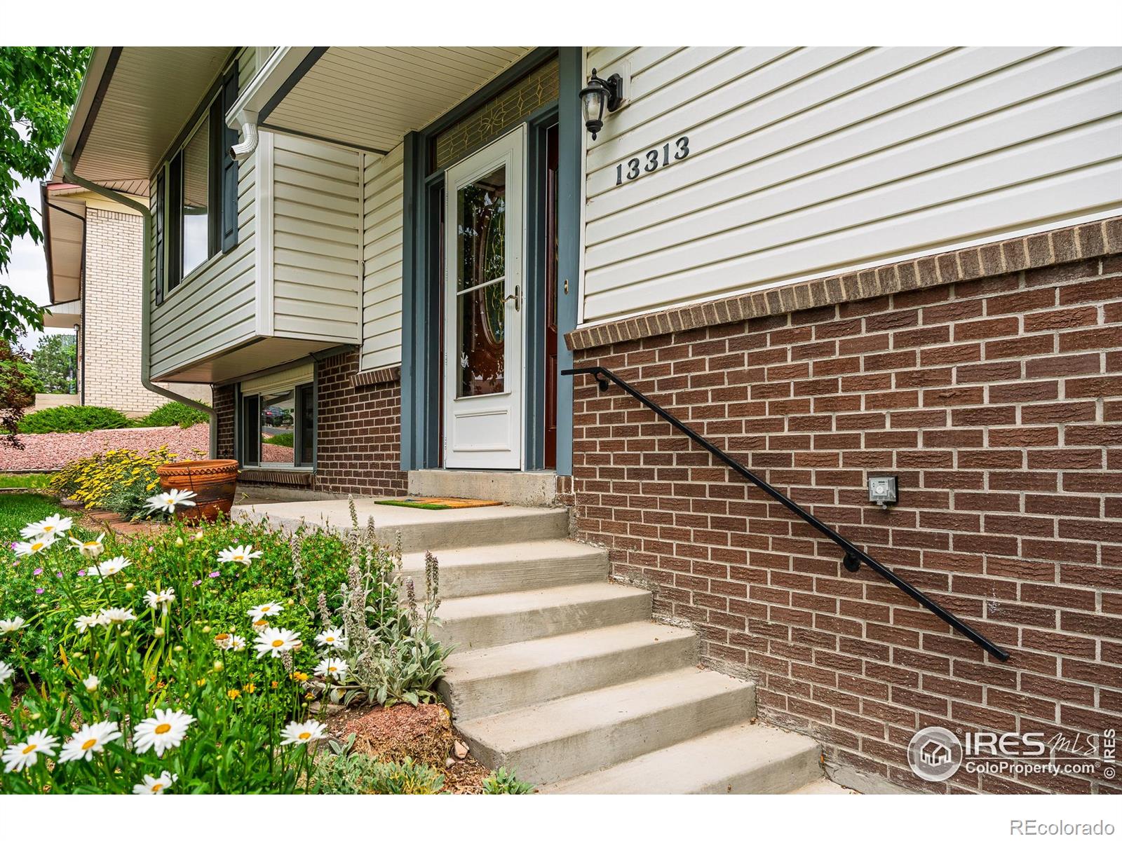 13313 W Utah Circle, lakewood  House Search MLS Picture