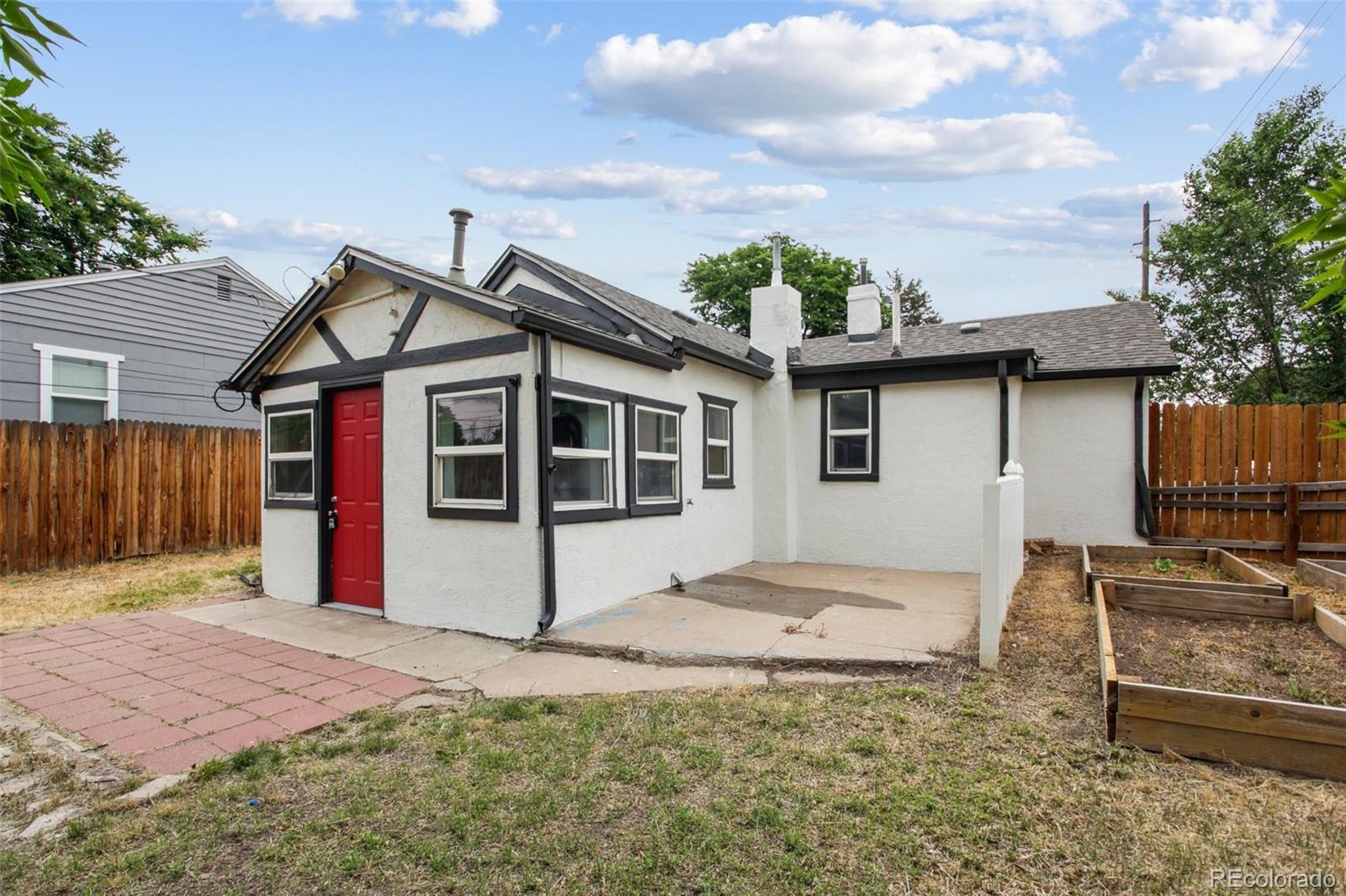 1301  Kenton Street, aurora MLS: 9337492 Beds: 2 Baths: 1 Price: $329,000