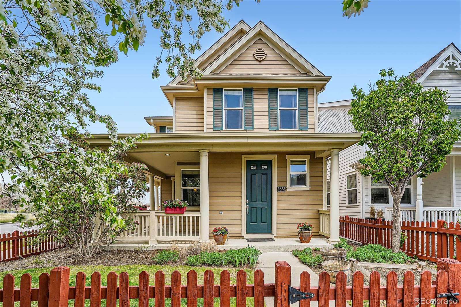 2538  Central Park Boulevard , denver MLS: 7375859 Beds: 3 Baths: 3 Price: $594,000