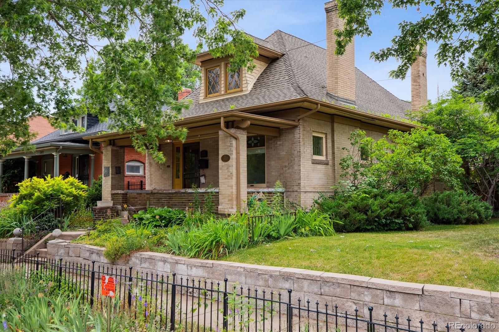 2975  Irving Street, denver MLS: 9876873 Beds: 3 Baths: 2 Price: $759,900