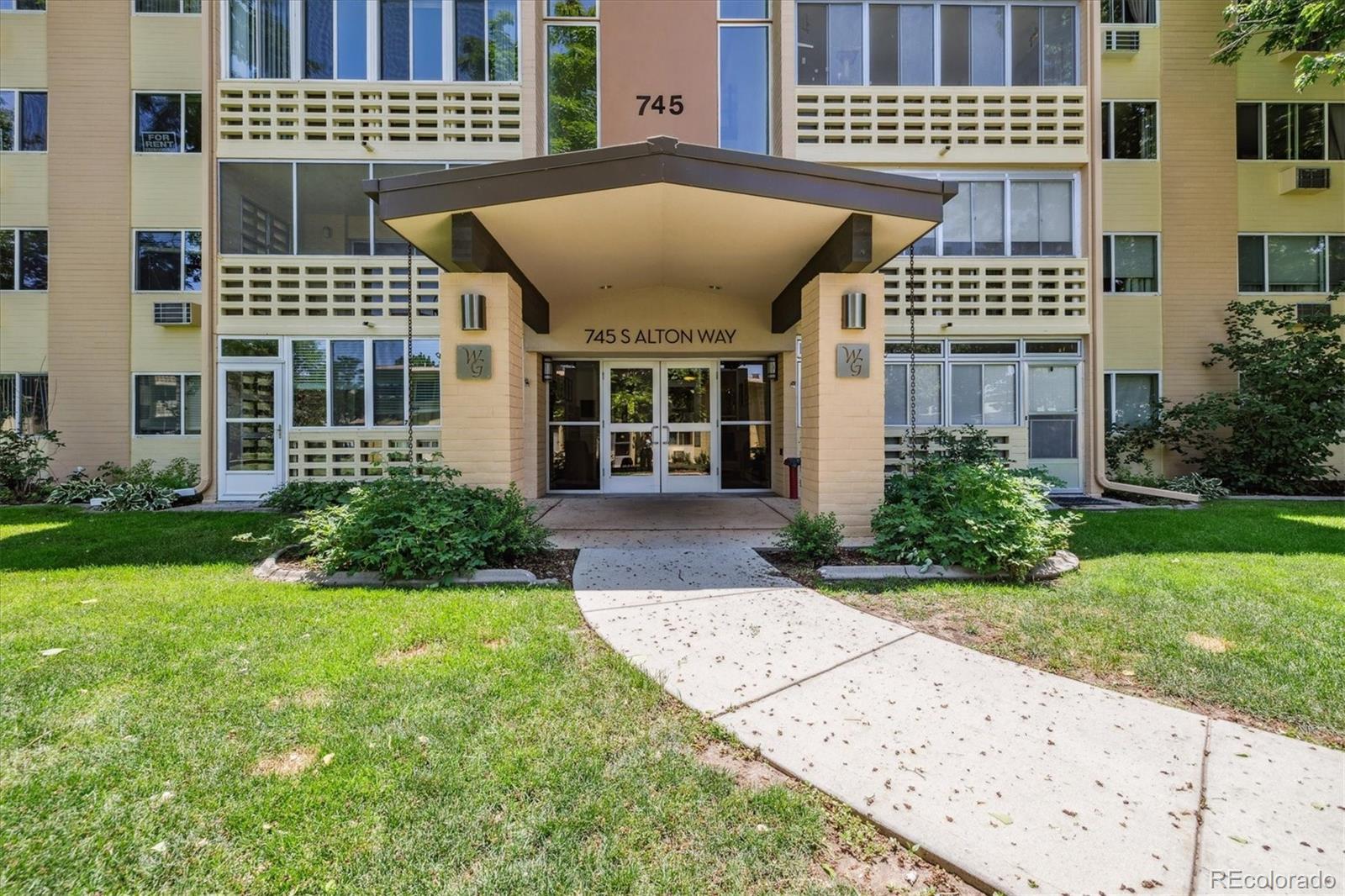 745 S Alton Way 11A, Denver  MLS: 6453816 Beds: 2 Baths: 1 Price: $255,000