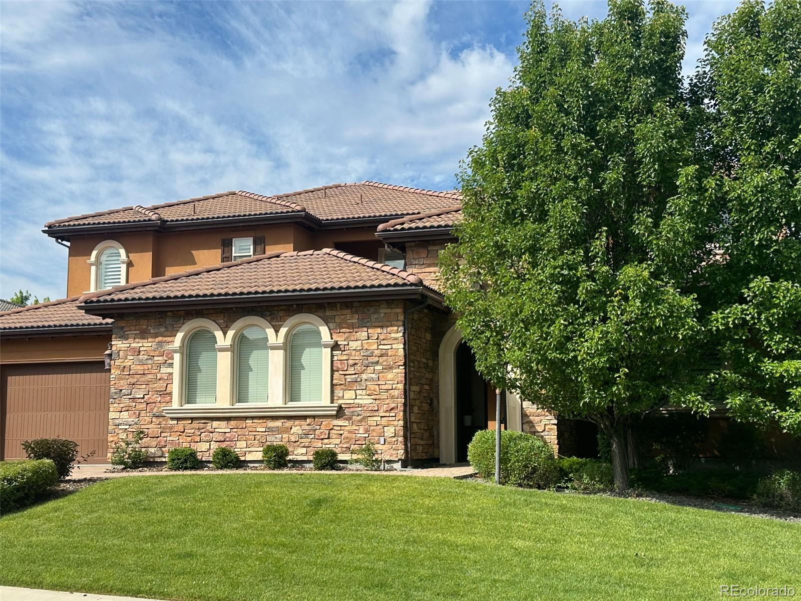 lone tree  House Search Picture