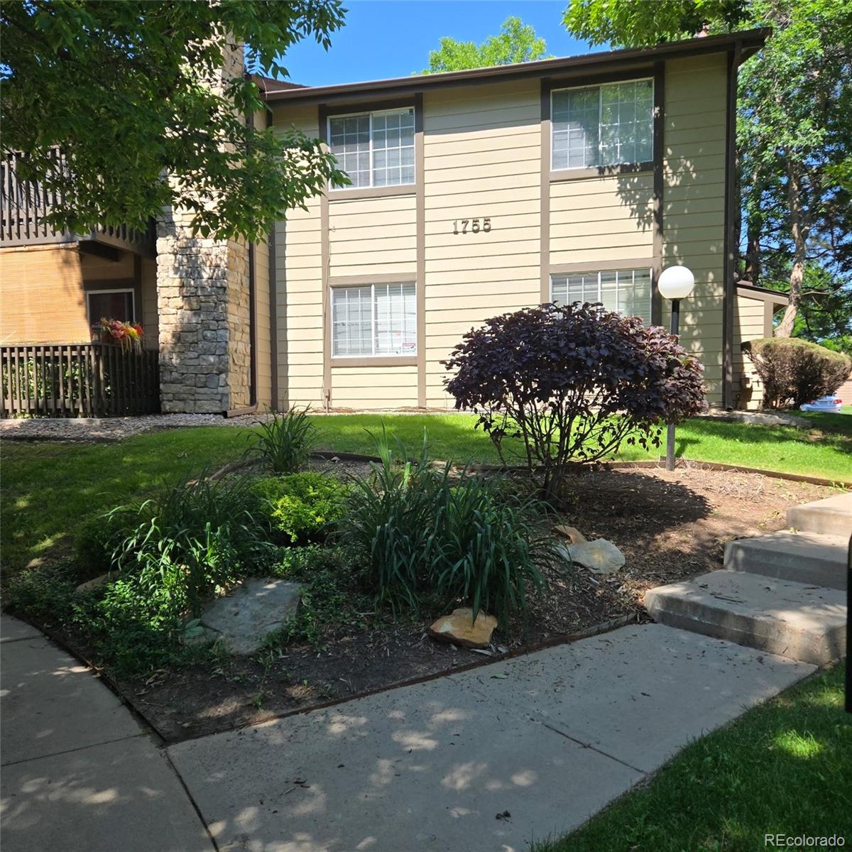 aurora  House Search Picture