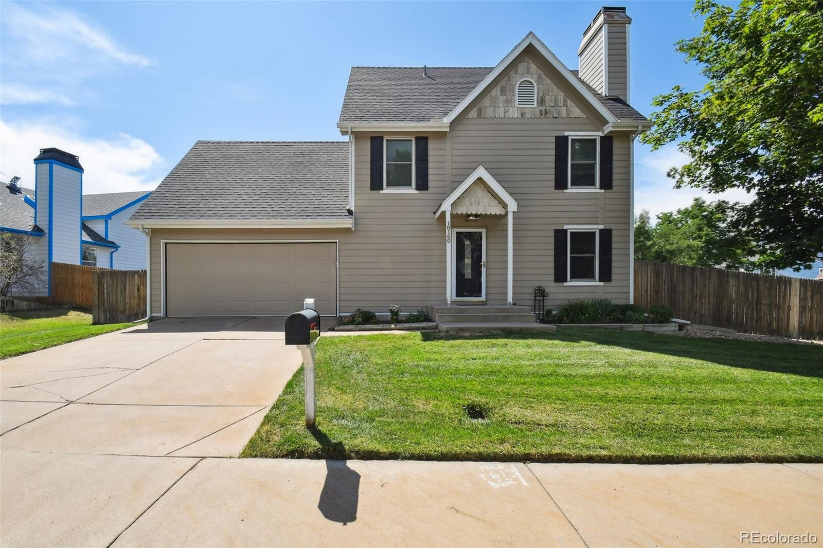18160 E Bellewood Drive, aurora MLS: 2117507 Beds: 3 Baths: 3 Price: $505,000