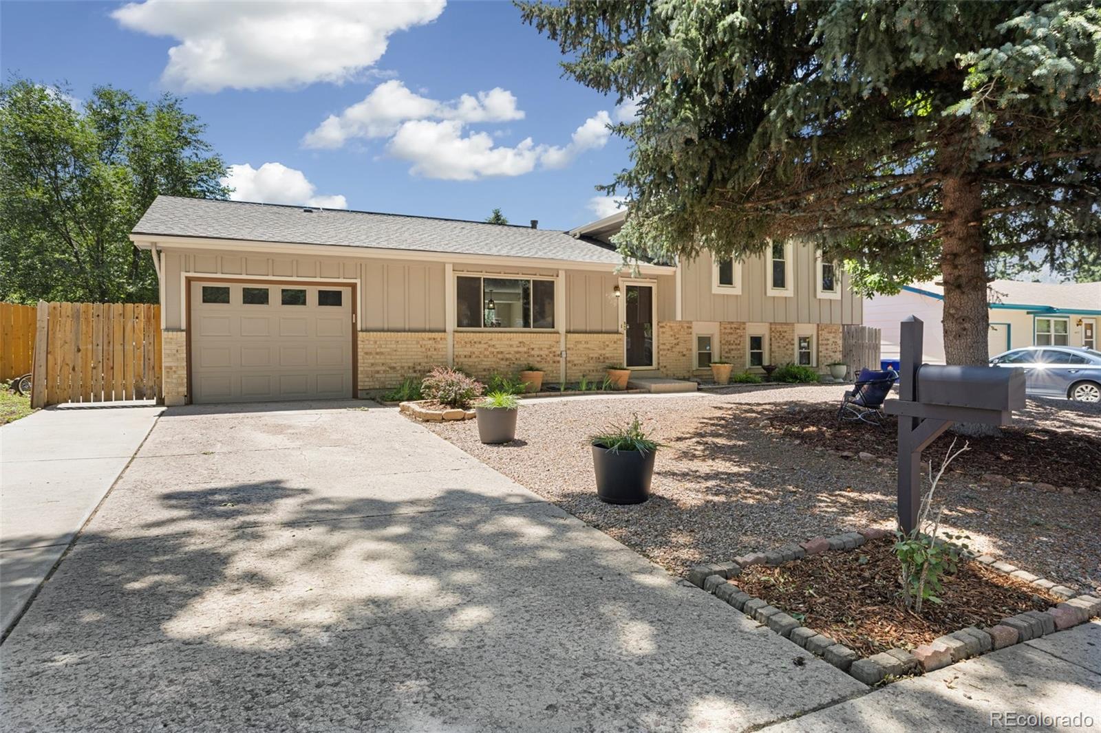 colorado springs  House Search Picture