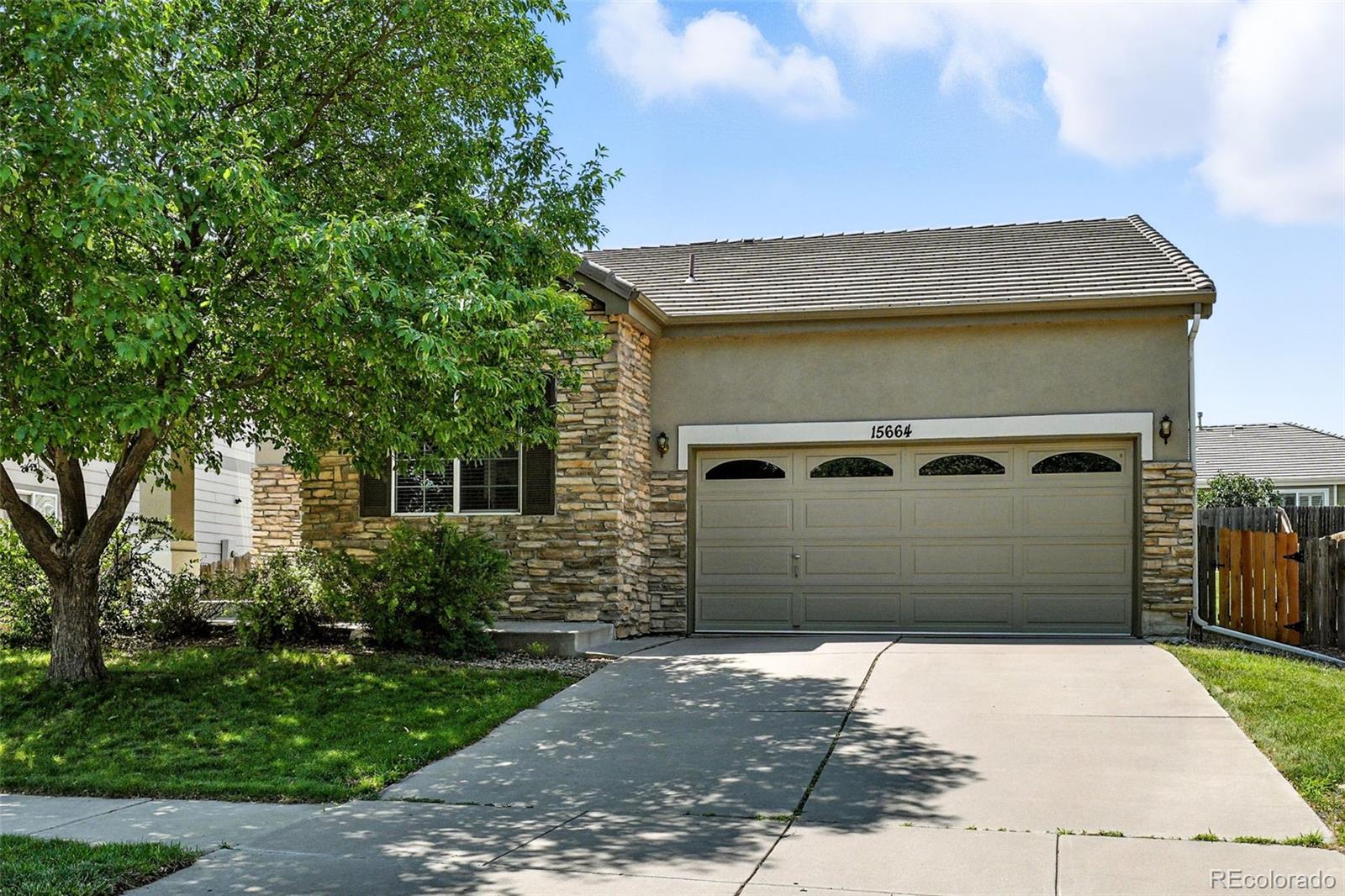 15664 E 97th Avenue, commerce city MLS: 3064406 Beds: 5 Baths: 3 Price: $475,000