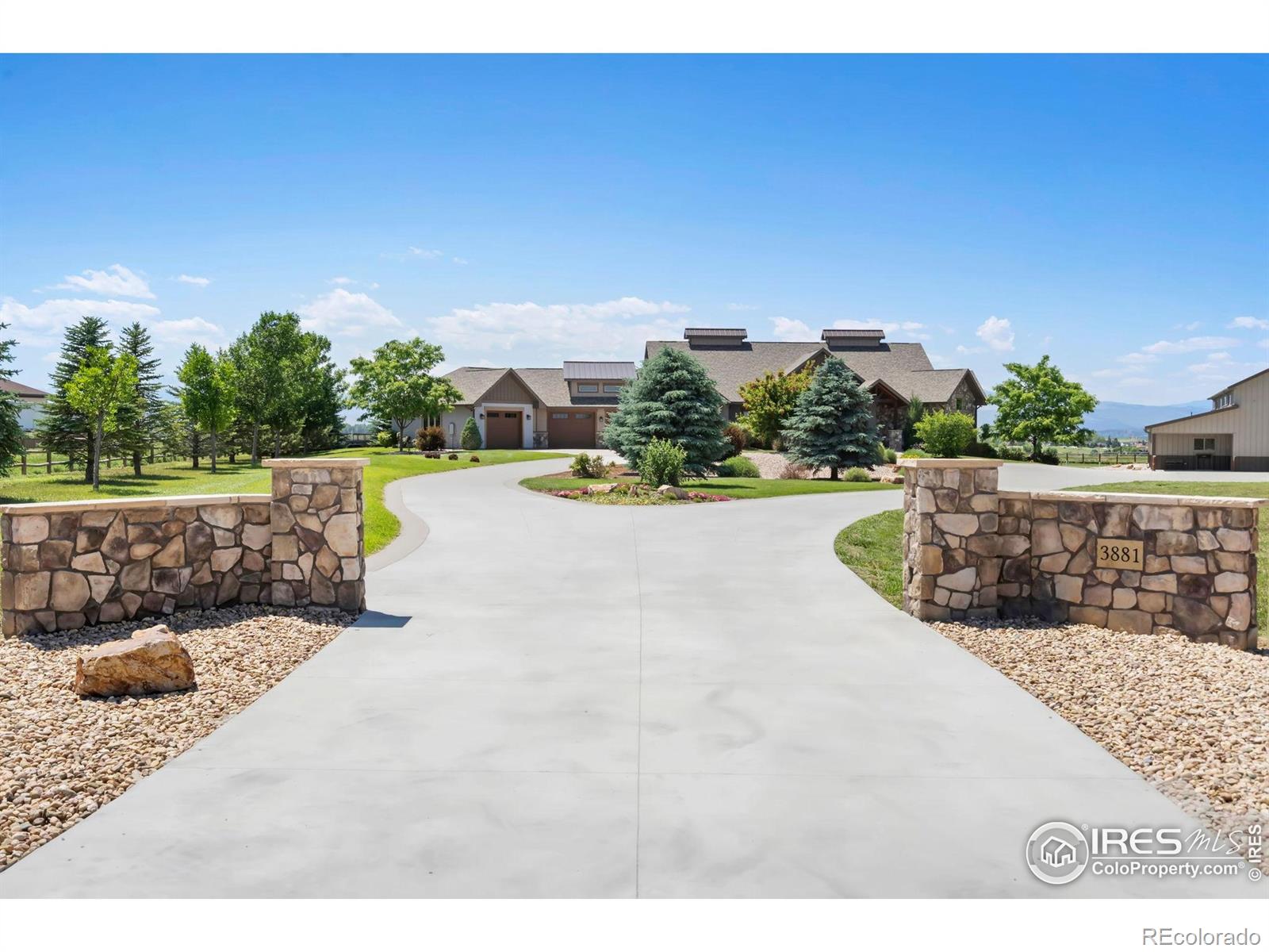 loveland  Horse Properties Search Picture