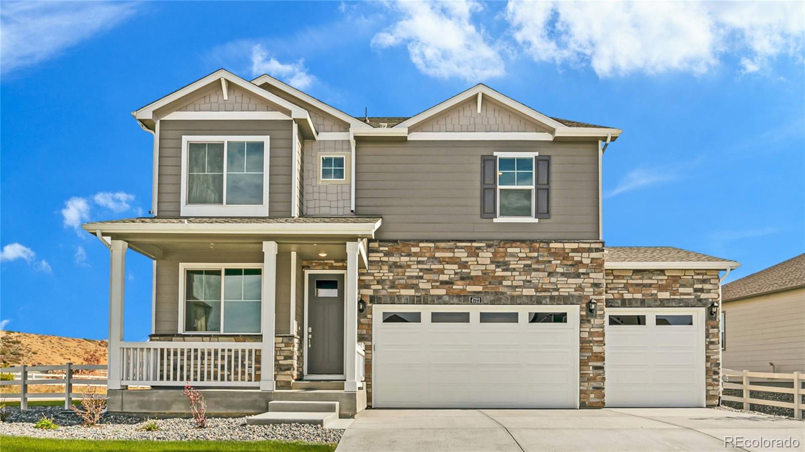 226  Chardon Avenue, brighton MLS: 2642293 Beds: 4 Baths: 3 Price: $574,900