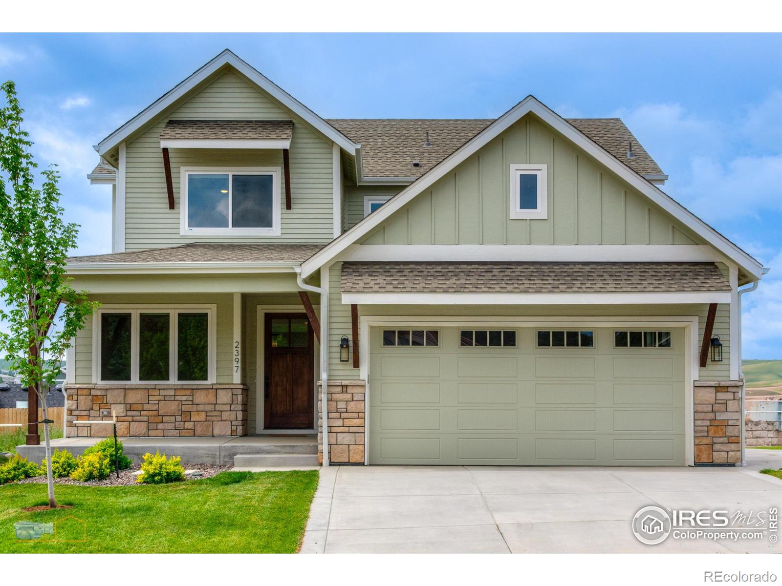 2397  Bristol Street, superior MLS: 4567891037958 Beds: 4 Baths: 3 Price: $1,095,000