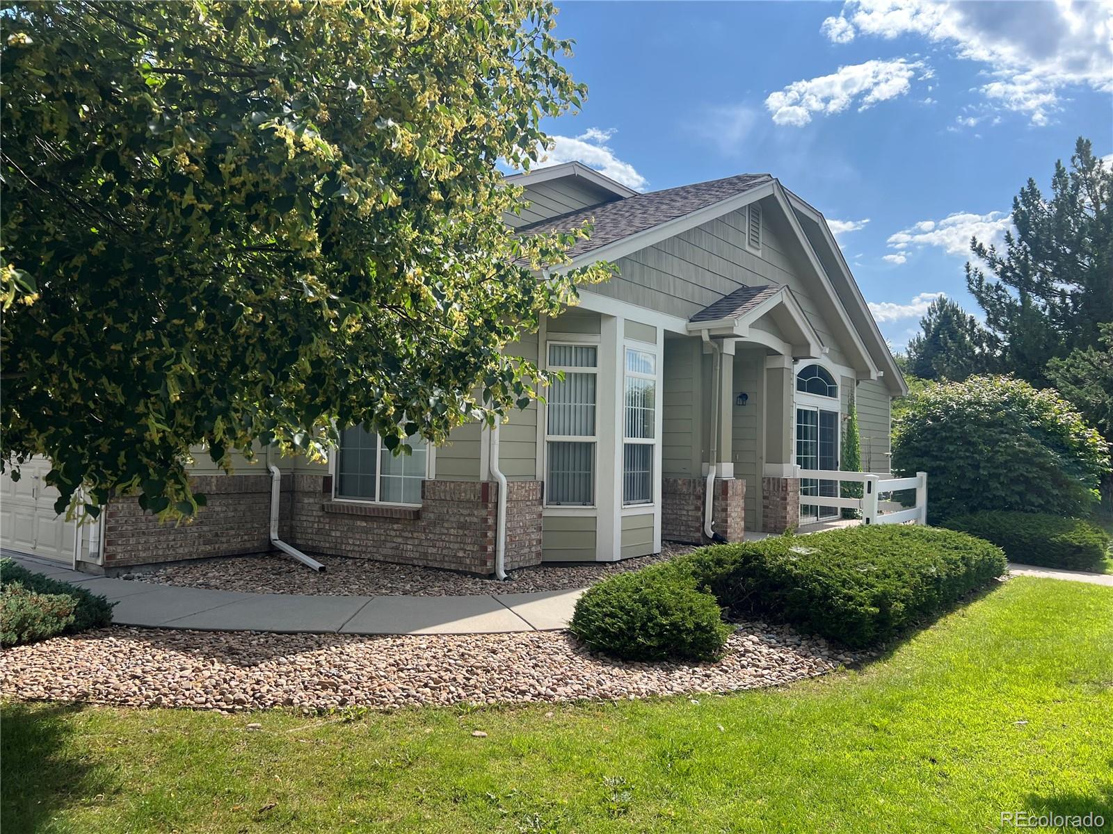 14400  Albrook Drive, denver MLS: 2403229 Beds: 2 Baths: 2 Price: $409,900