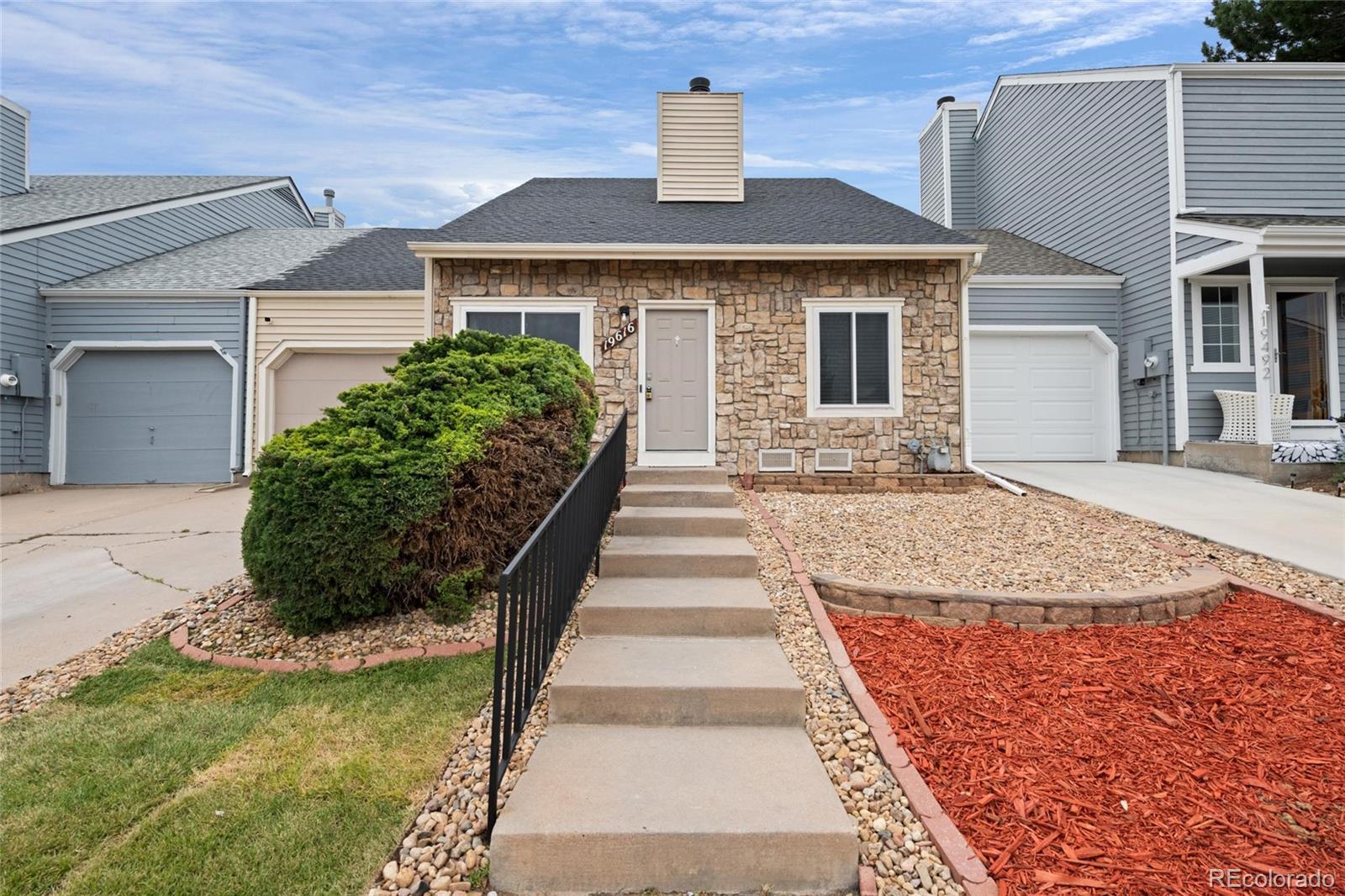 aurora  House Search Picture
