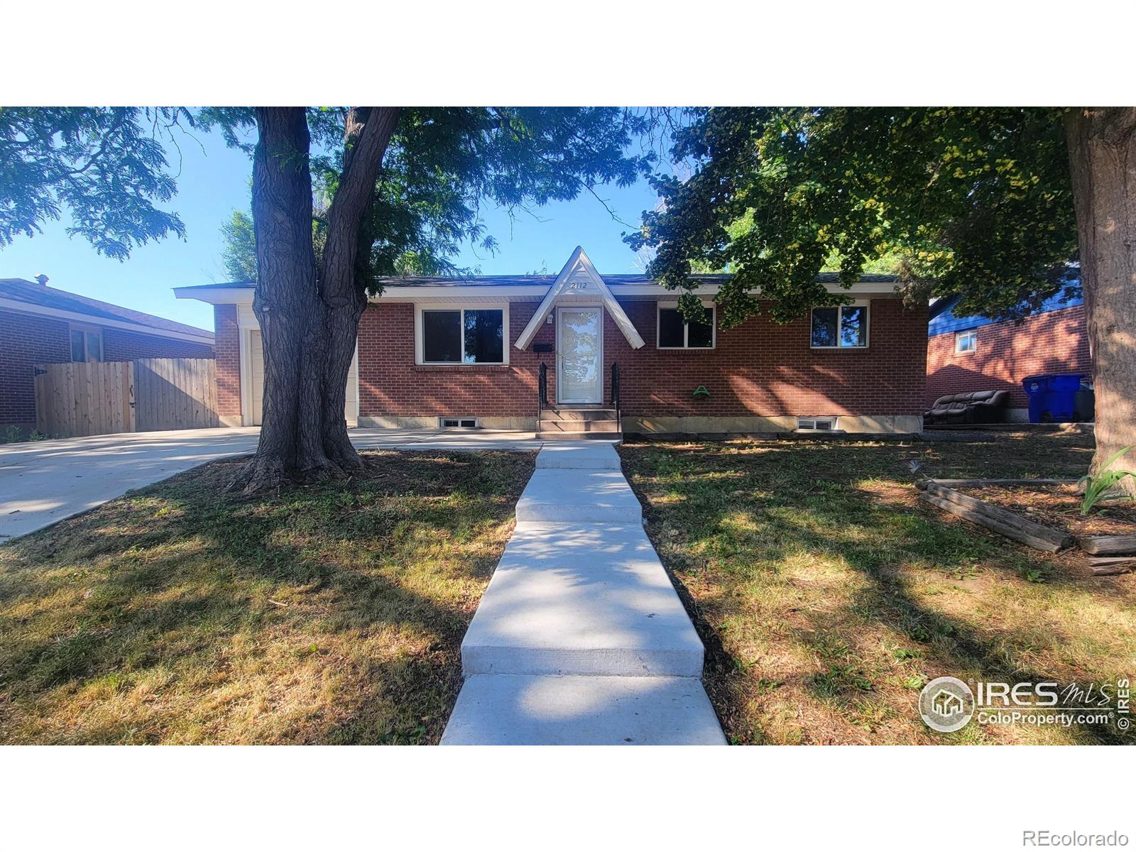 2112  27th Street, greeley MLS: 4567891038001 Beds: 5 Baths: 2 Price: $385,000