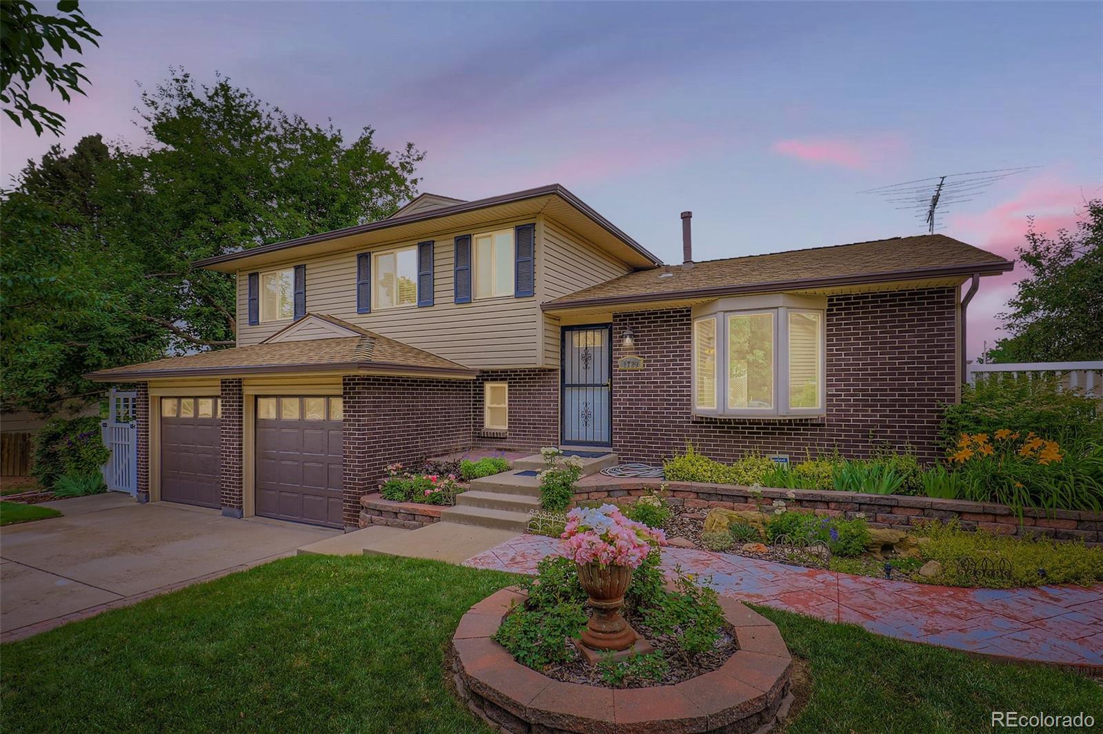 aurora  House Search Picture