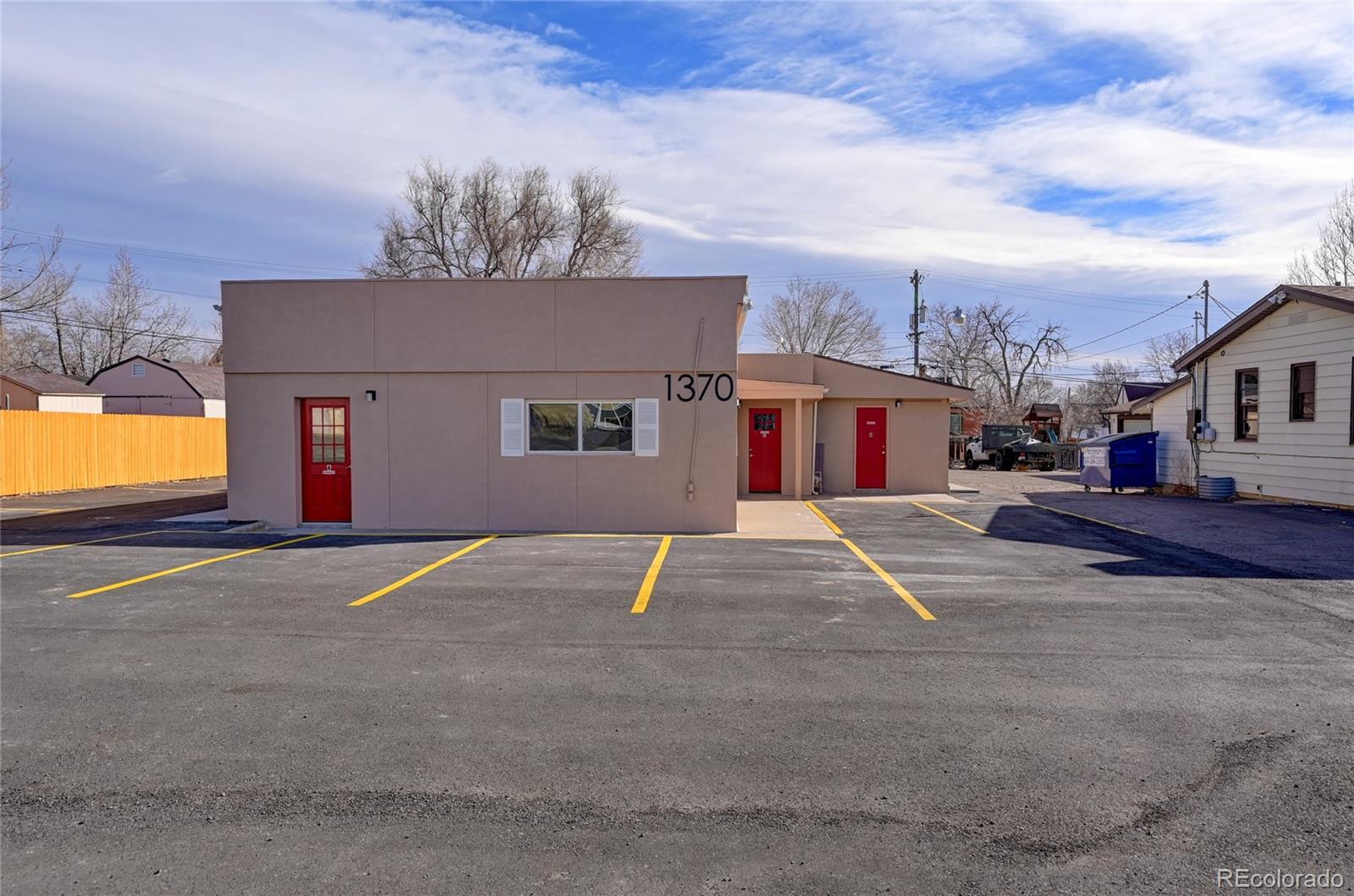 1370  Carr Street, lakewood MLS: 7584851 Beds: 0 Baths: 4 Price: $850,000