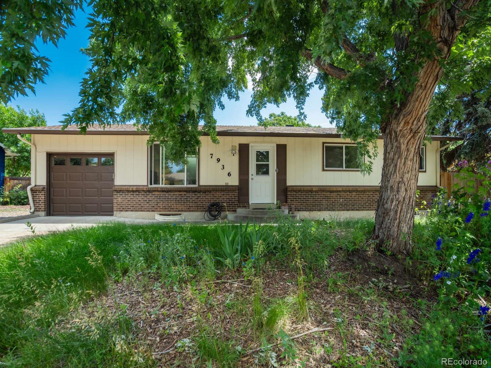 7936  Eaton Street, arvada MLS: 2367806 Beds: 5 Baths: 3 Price: $578,000