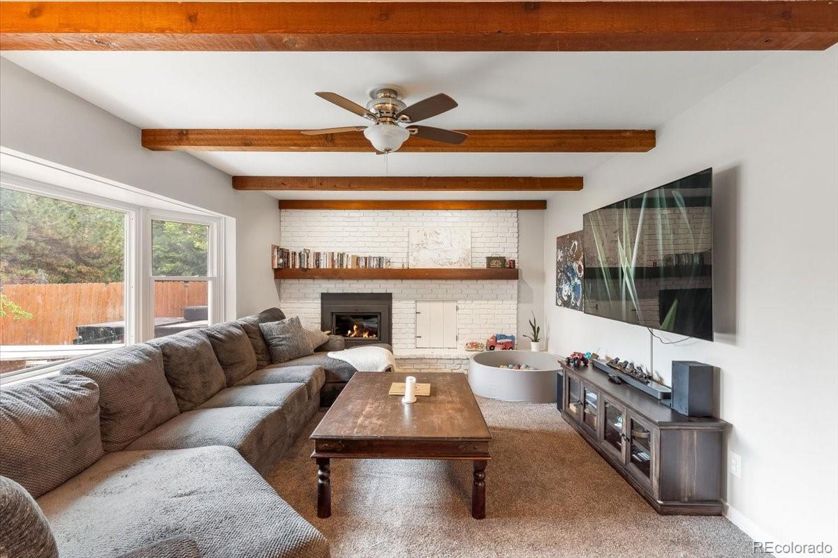 10833 W 61st Avenue, arvada MLS: 5424123 Beds: 4 Baths: 2 Price: $700,000