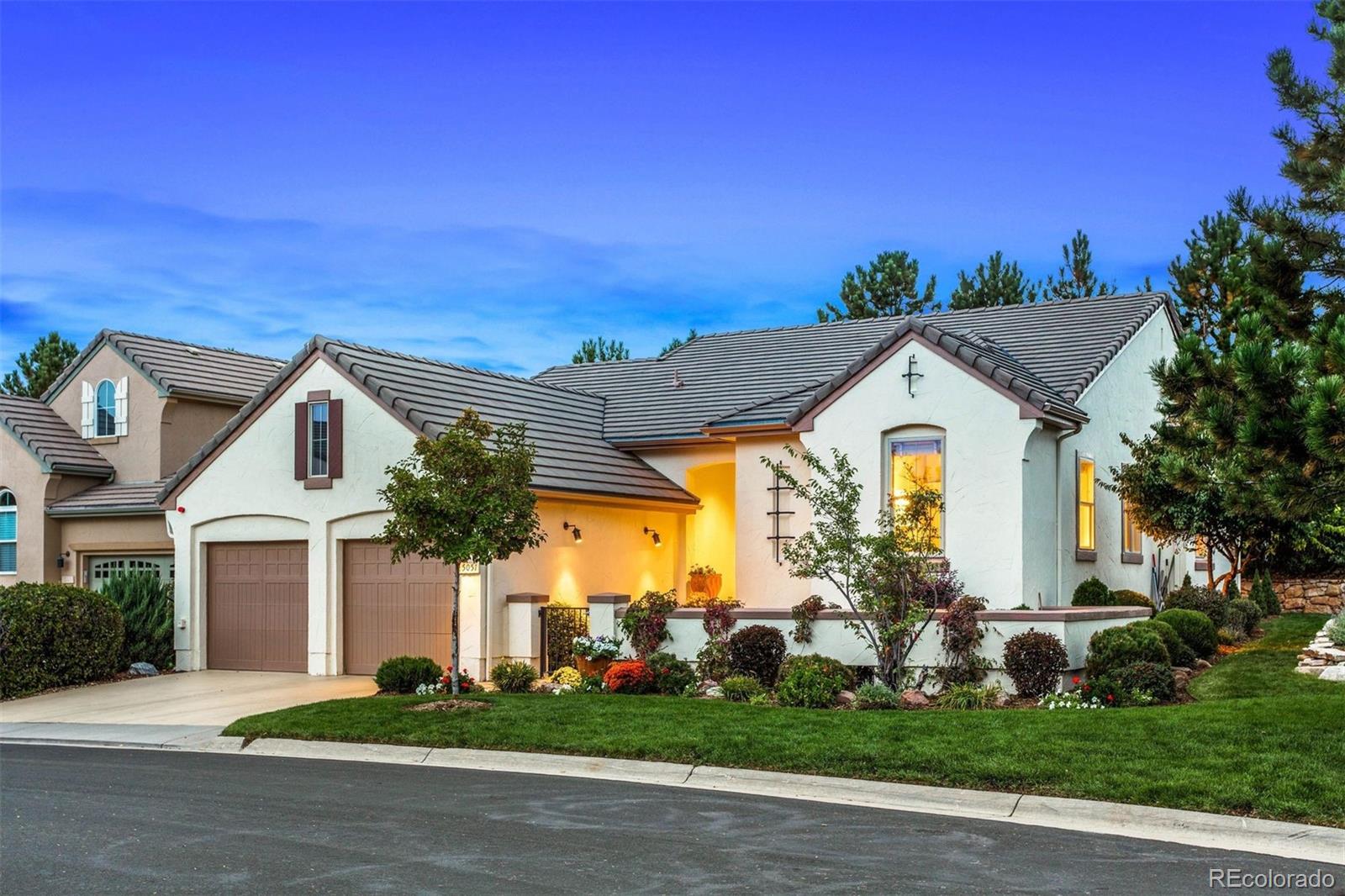 5051  Vermillion Lane, castle rock MLS: 7585266 Beds: 4 Baths: 3 Price: $1,300,000