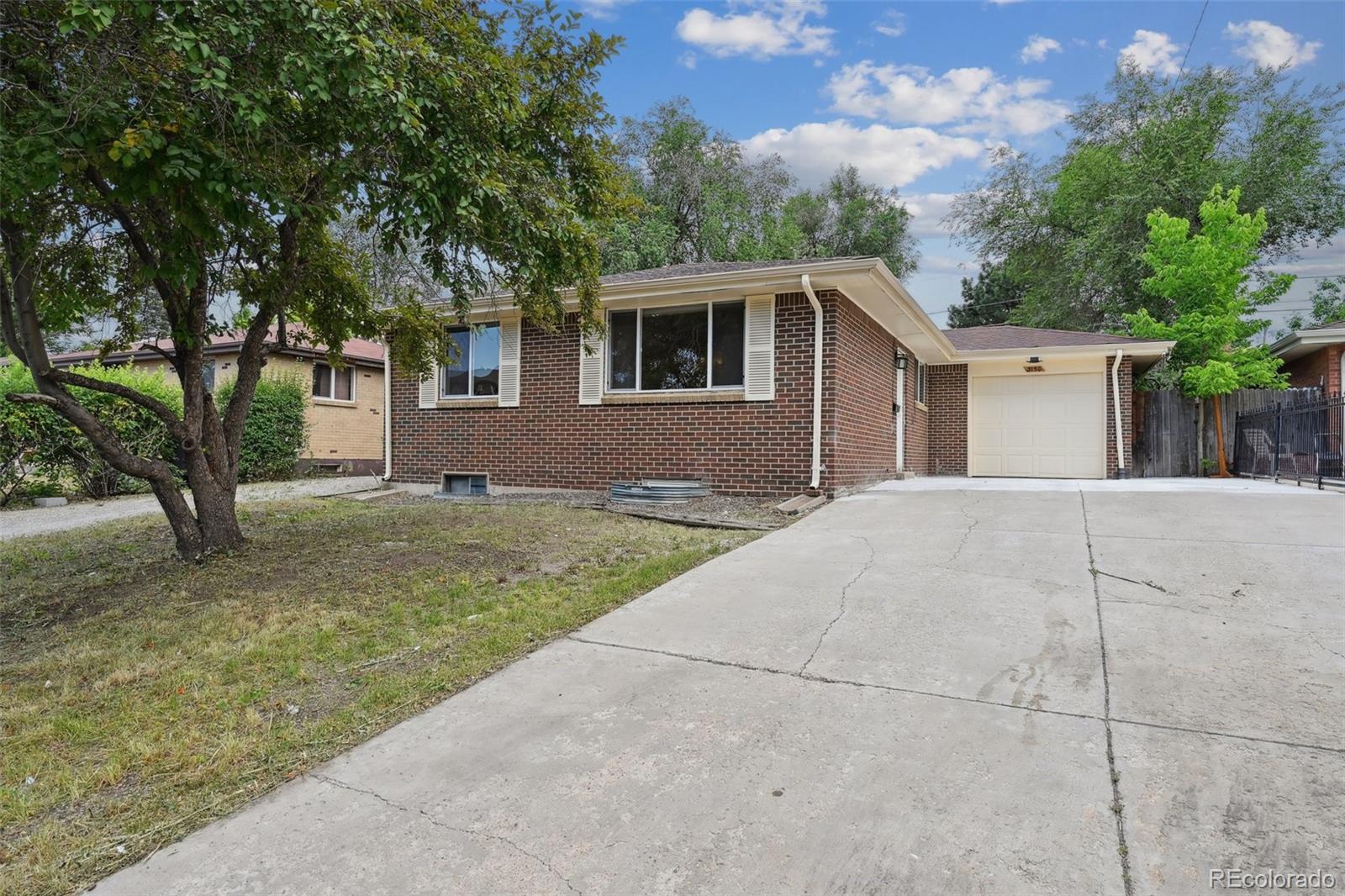 3150 W Mexico Avenue, denver MLS: 3627395 Beds: 6 Baths: 2 Price: $550,000