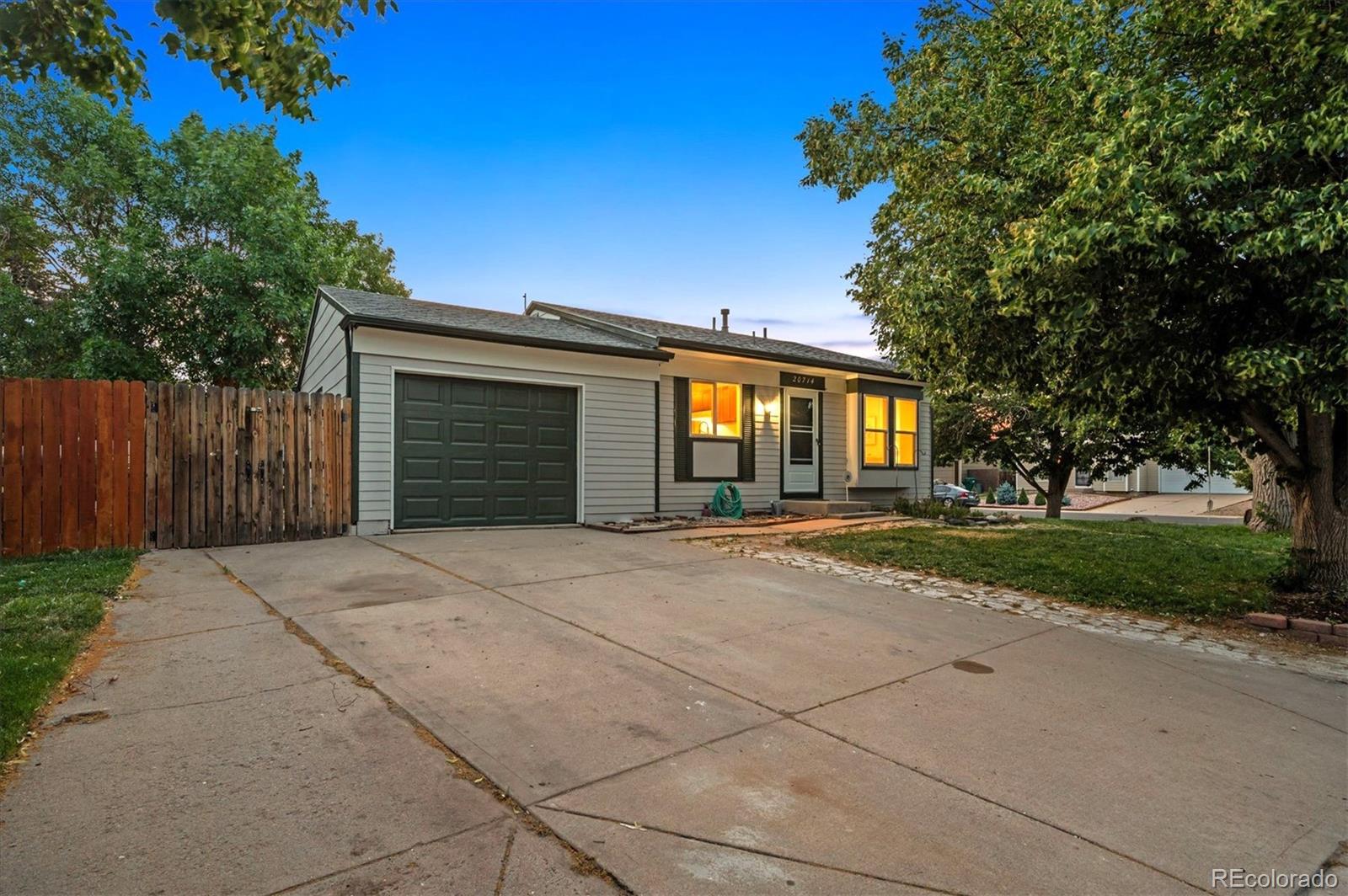 aurora  House Search Picture
