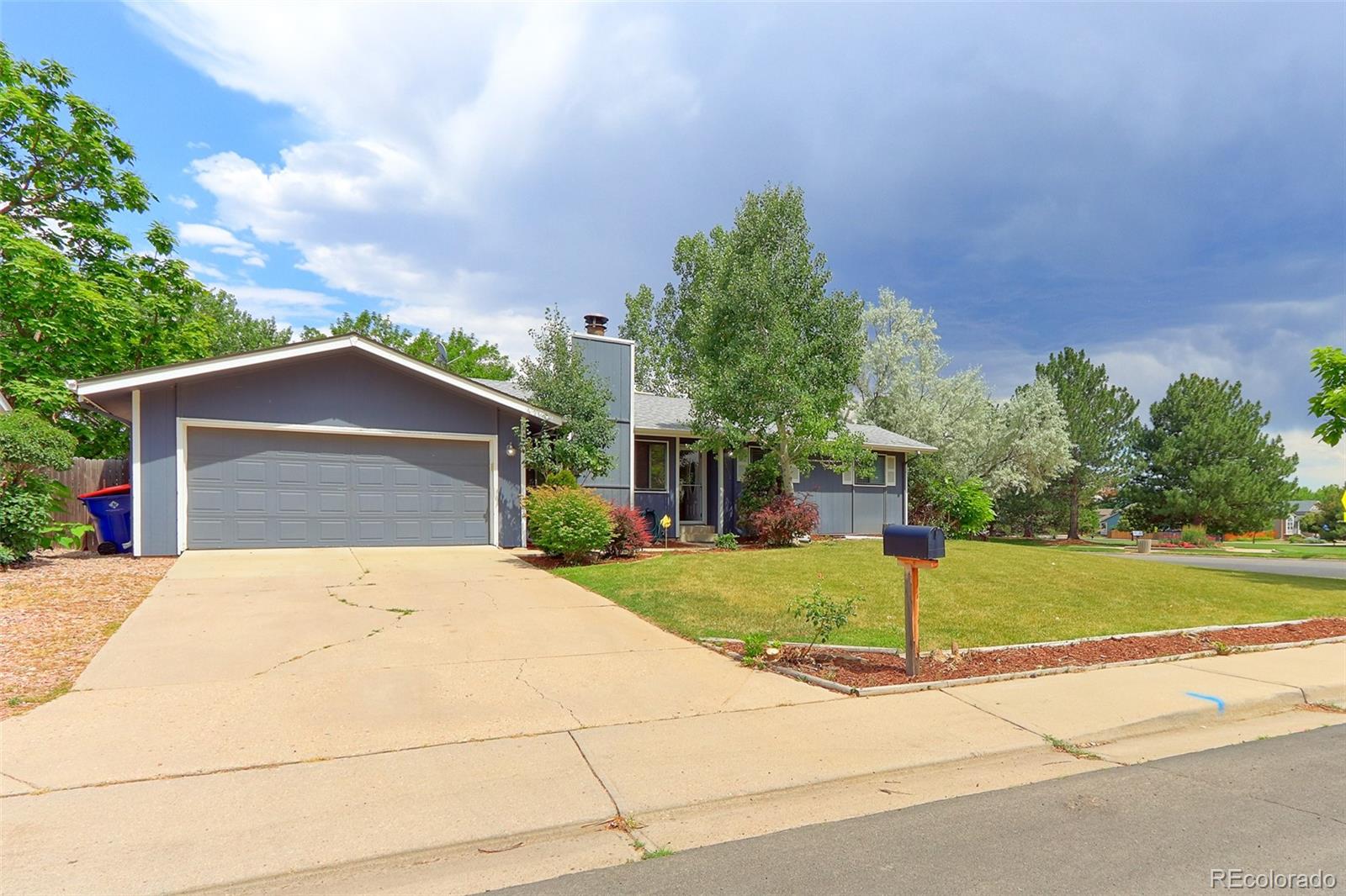 13073  King Circle, broomfield MLS: 1814270 Beds: 5 Baths: 3 Price: $525,000