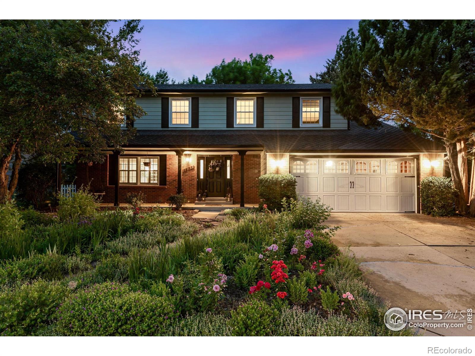 1673  Shenandoah Circle, fort collins MLS: 4567891038171 Beds: 4 Baths: 4 Price: $749,900
