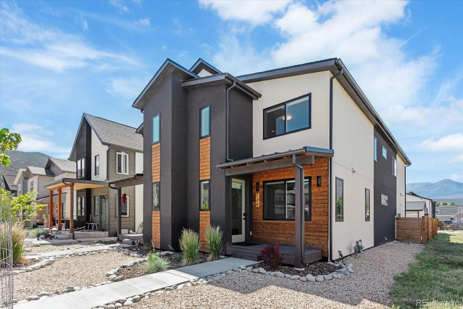 salida  House Search Picture