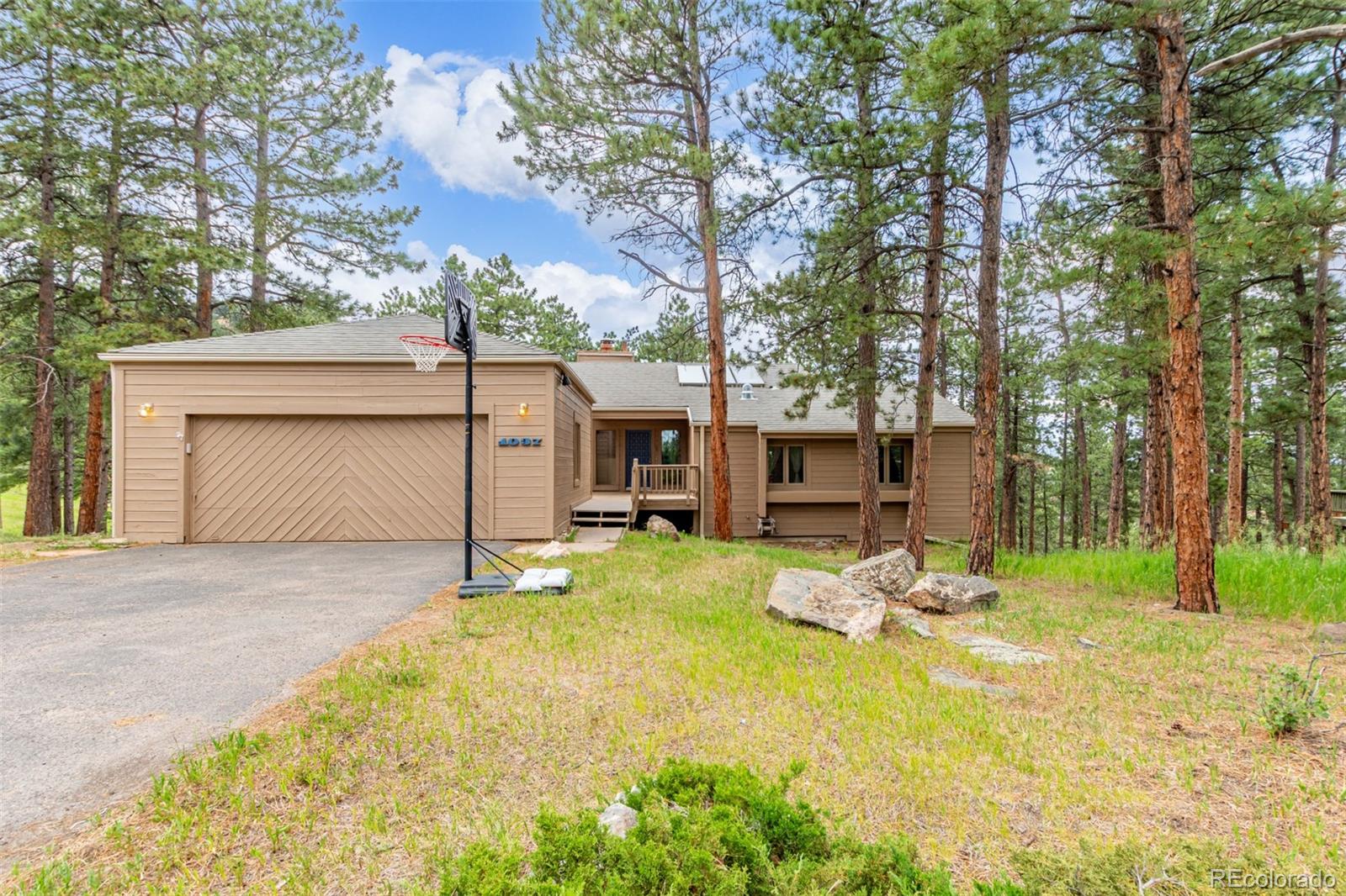 golden  House Search Picture