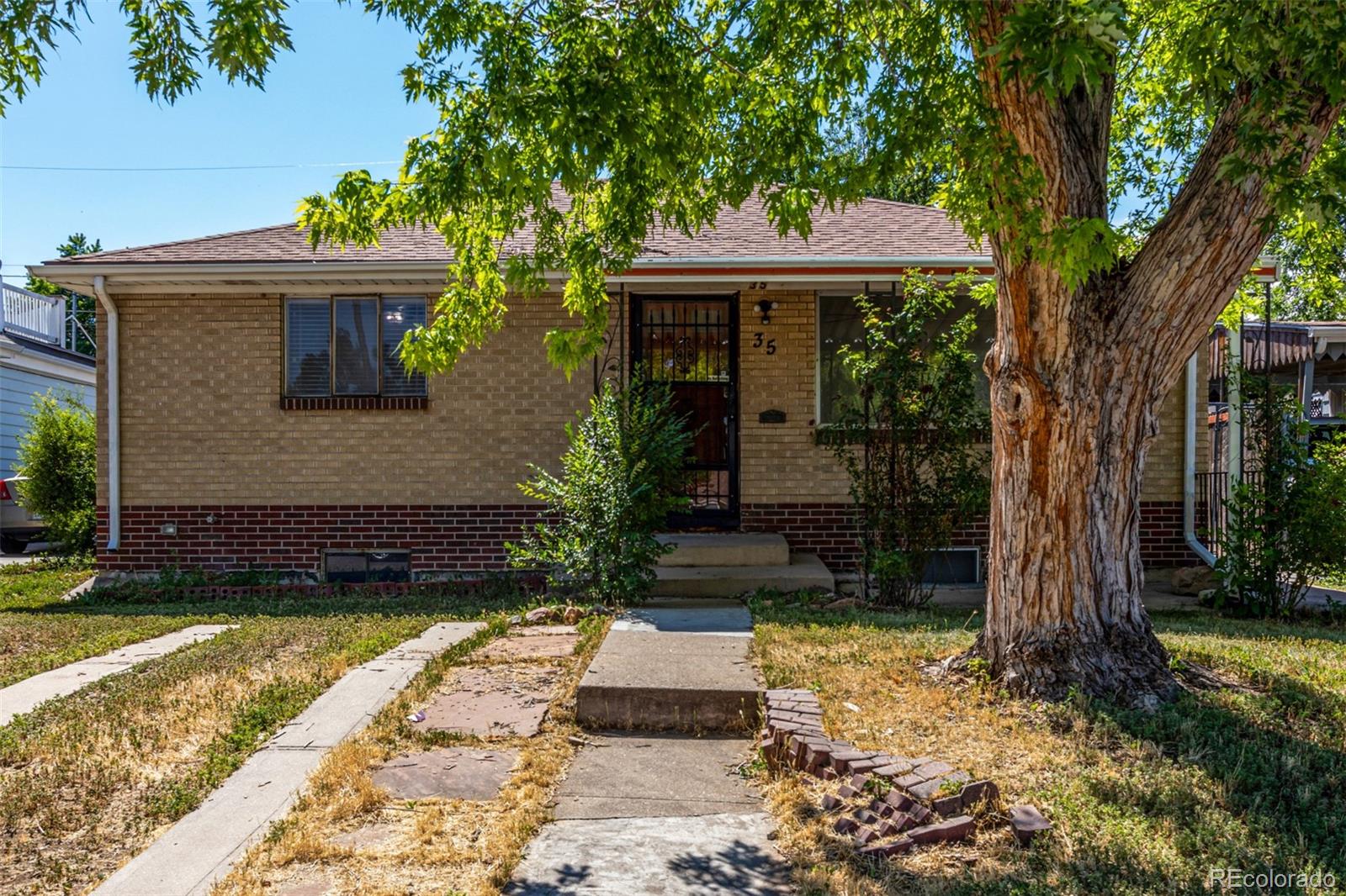 35 S Meade Street, denver MLS: 5270859 Beds: 5 Baths: 2 Price: $525,000