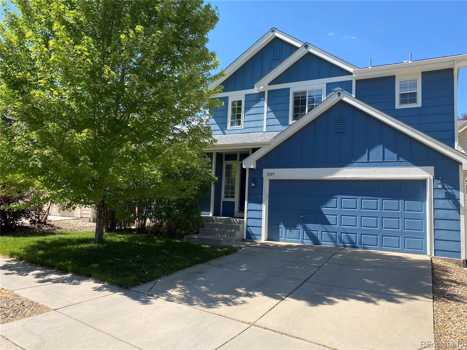 3289  Cummings Drive, erie MLS: 5519743 Beds: 4 Baths: 4 Price: $700,000