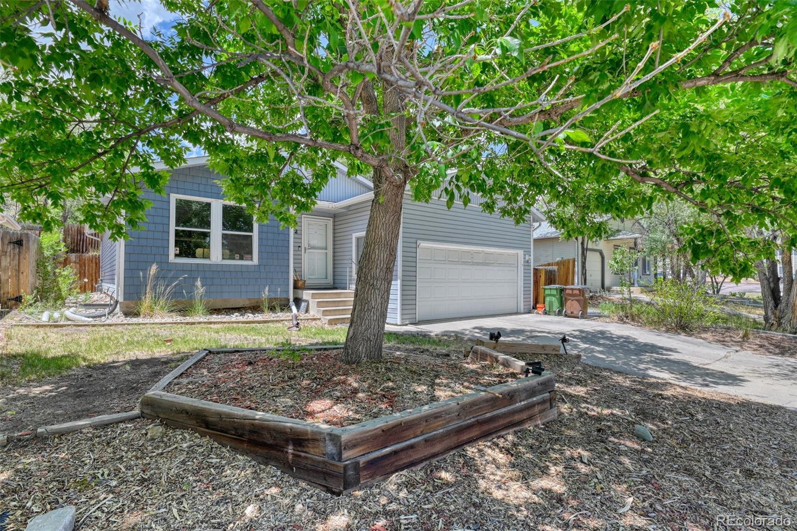 972  Columbine Avenue, colorado springs  House Search MLS Picture