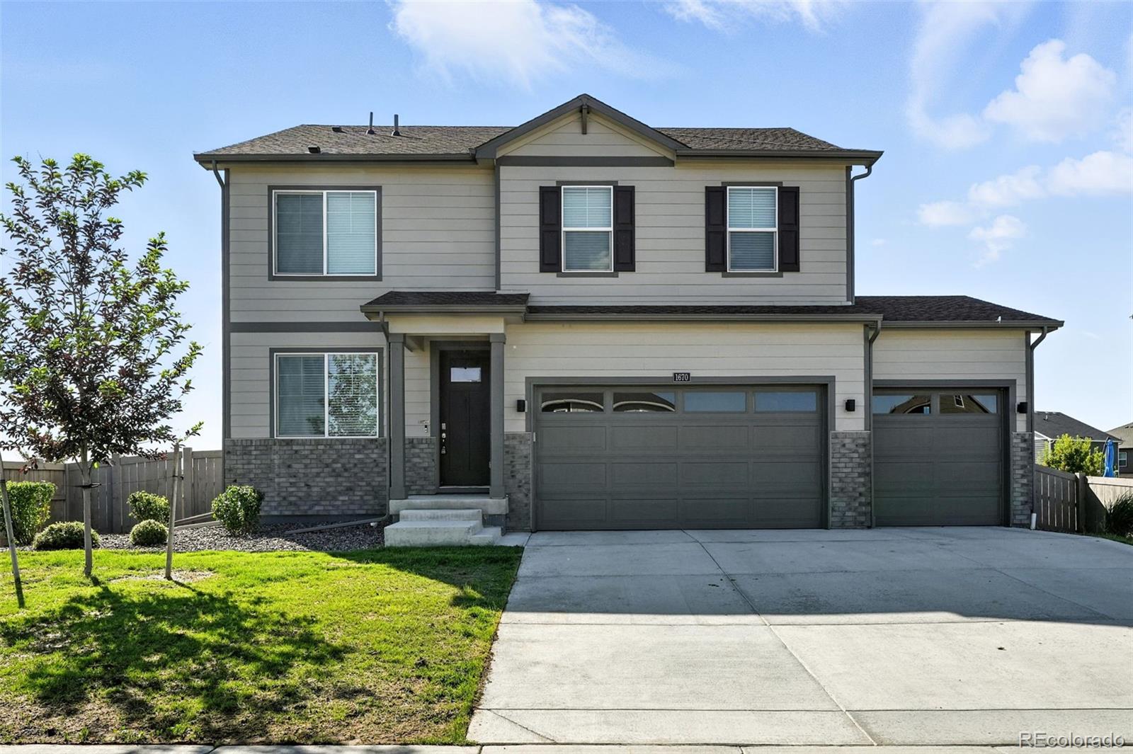 1670  Vantage Parkway, berthoud MLS: 1826531 Beds: 3 Baths: 3 Price: $619,000