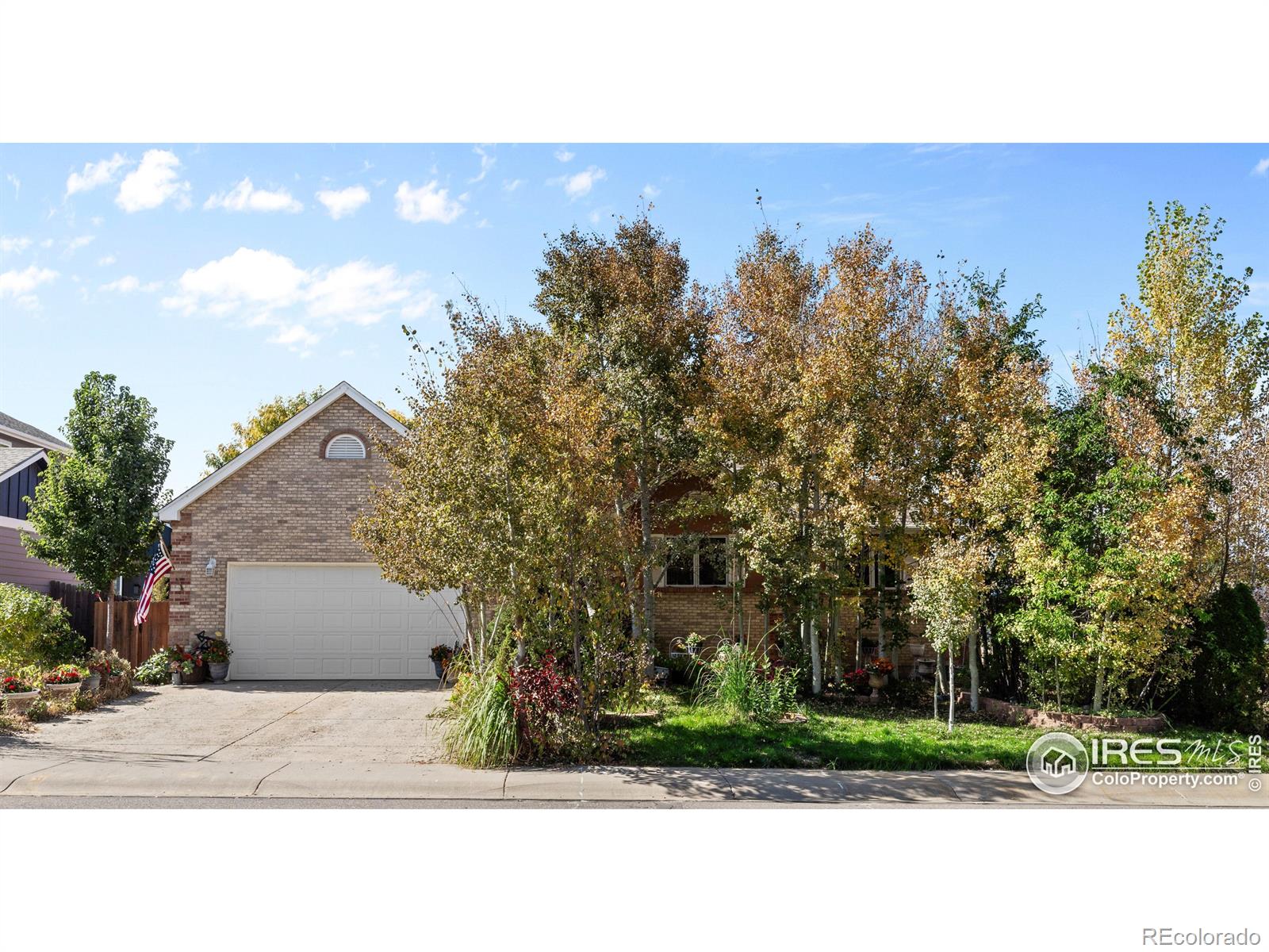 9147  Harlequin Circle, longmont MLS: 4567891038391 Beds: 5 Baths: 3 Price: $629,000