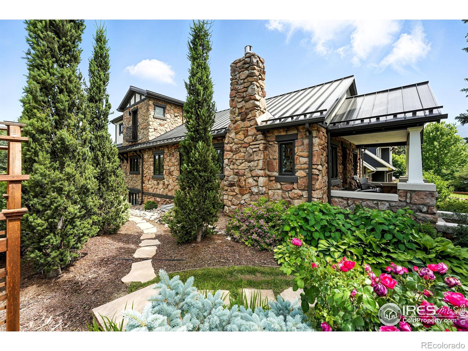 2958  6th Street, boulder MLS: 4567891038392 Beds: 5 Baths: 4 Price: $3,750,000