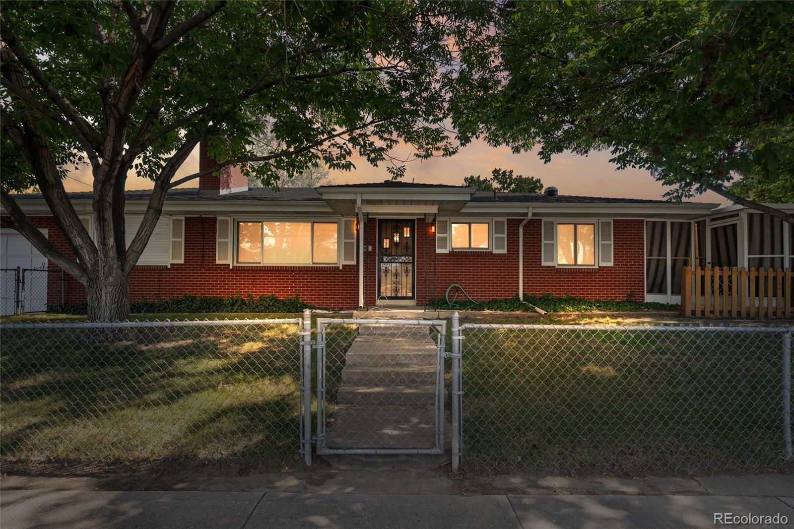 aurora  House Search Picture