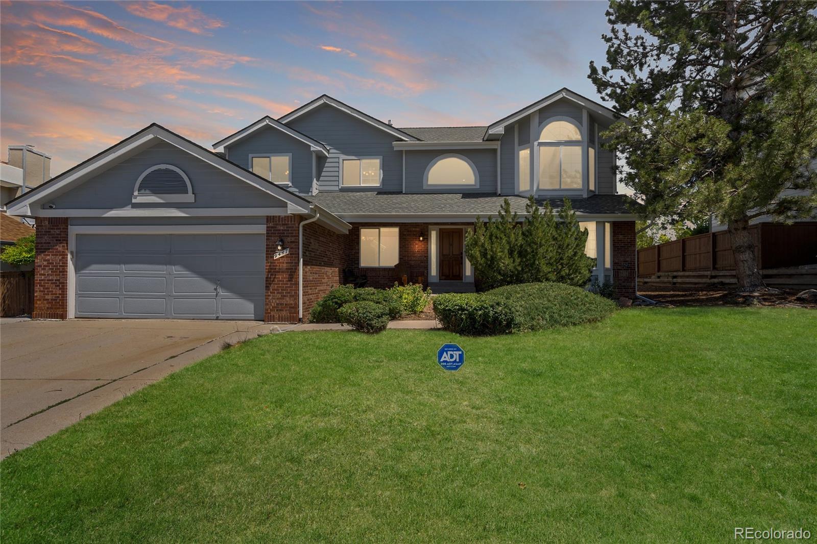 9447  Chesapeake Street, highlands ranch MLS: 4590747 Beds: 5 Baths: 4 Price: $825,000
