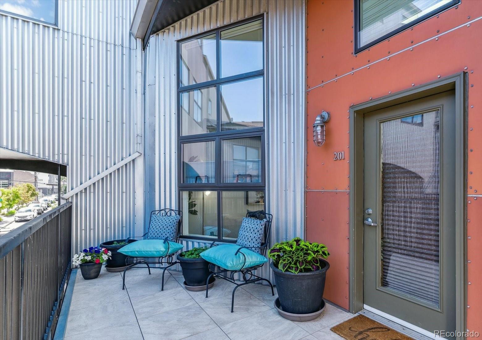 3195  Blake Street, denver  House Search MLS Picture