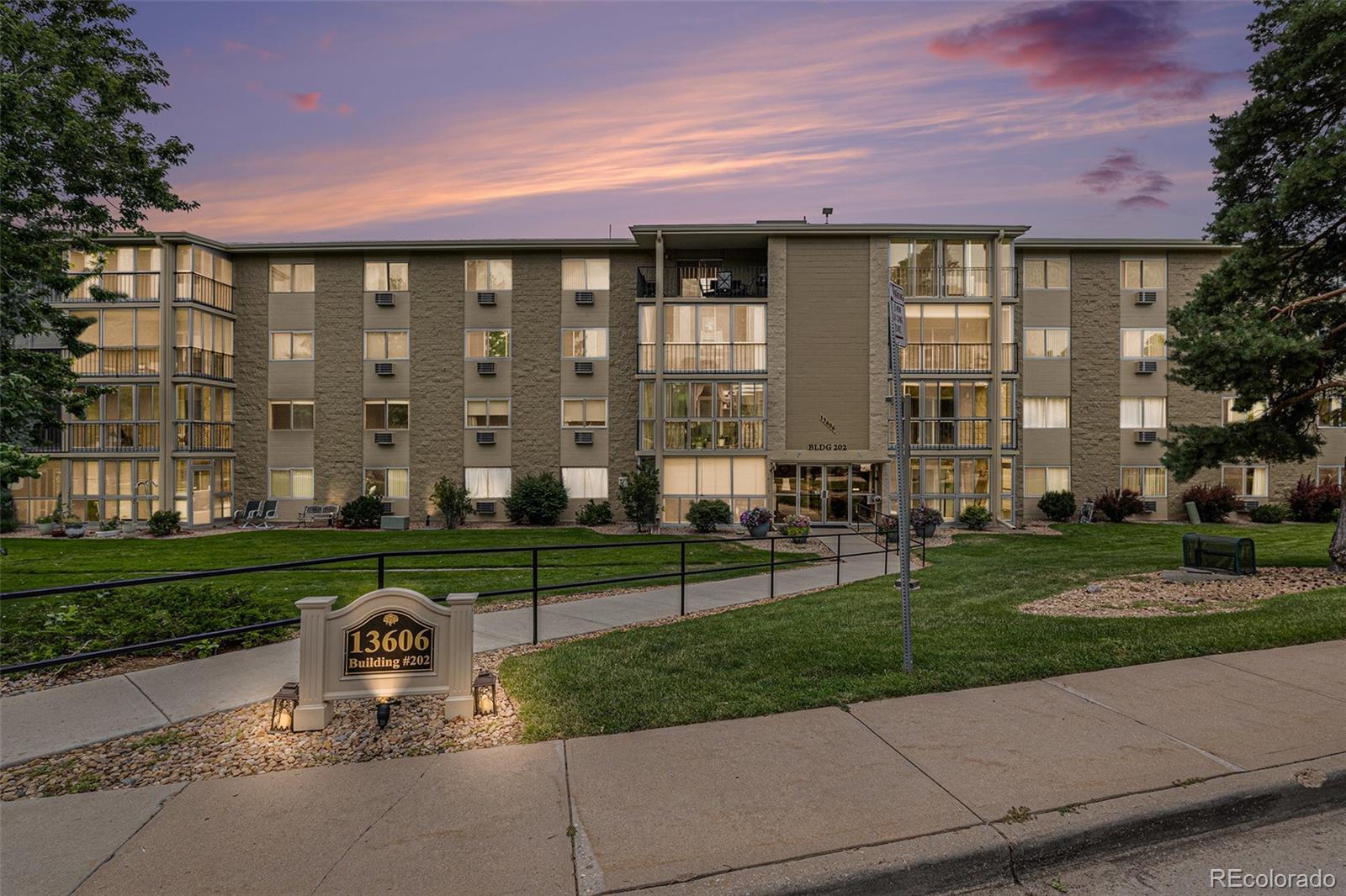 13606 E Bates Avenue 109, Aurora  MLS: 6784055 Beds: 2 Baths: 2 Price: $237,500