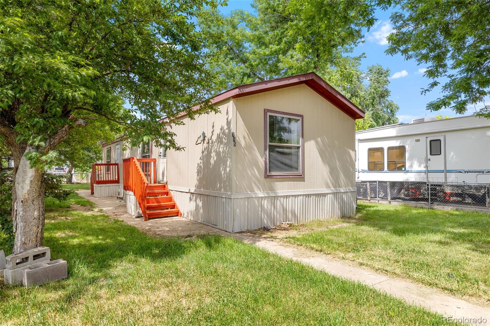 715 E Chester Street, lafayette MLS: 1755816 Beds: 2 Baths: 2 Price: $320,000
