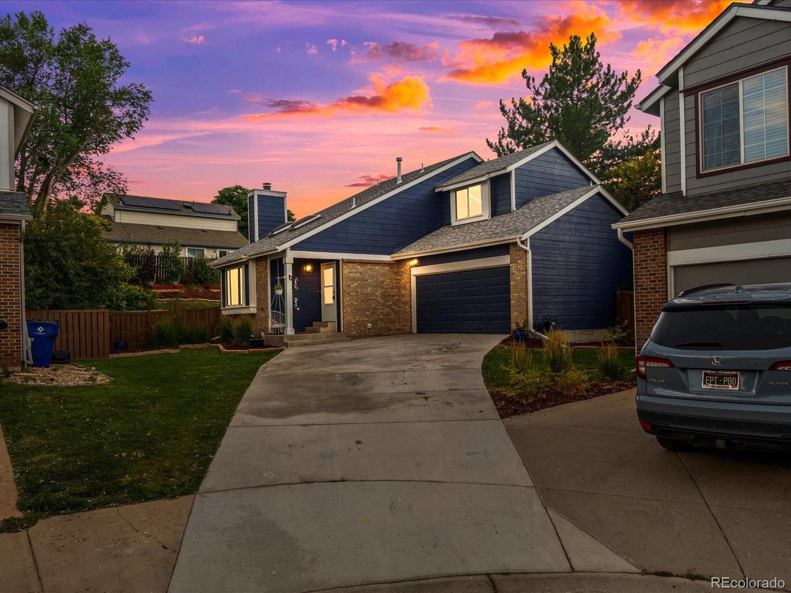 966  Cherry Blossom Court, highlands ranch MLS: 2381507 Beds: 4 Baths: 3 Price: $600,000