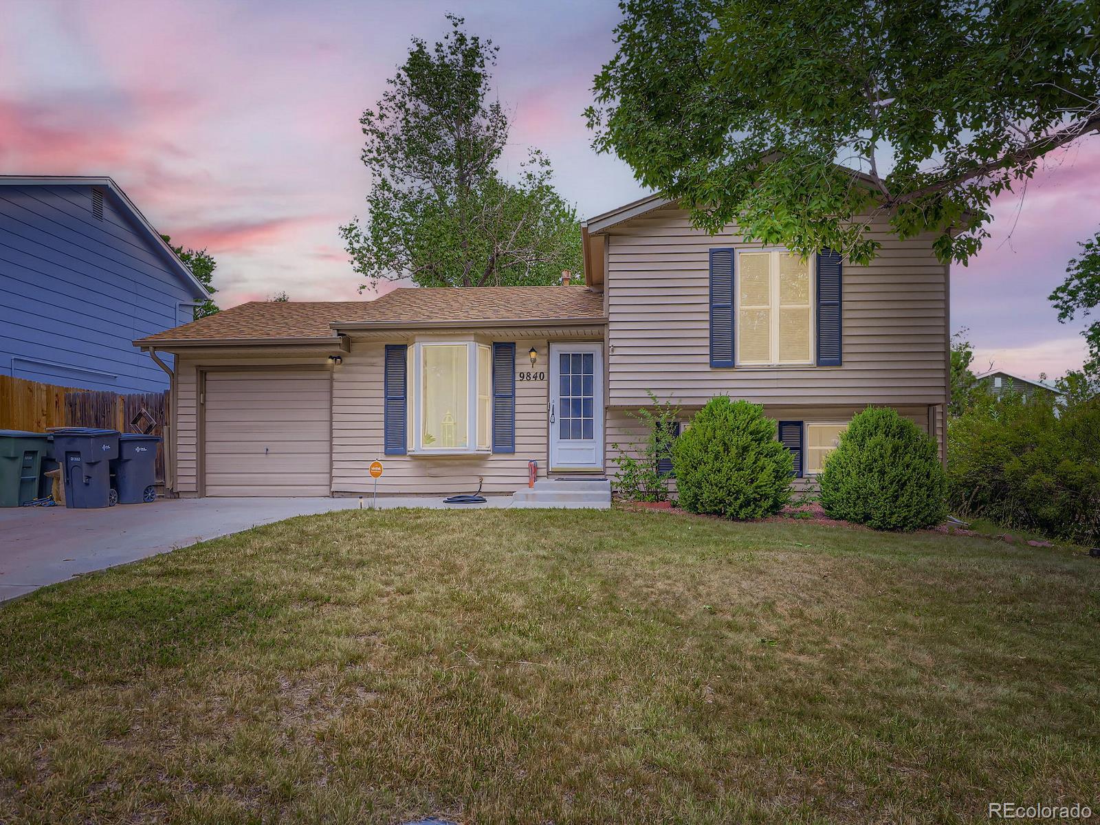 9840  Steele Street, thornton MLS: 9006312 Beds: 3 Baths: 2 Price: $417,500