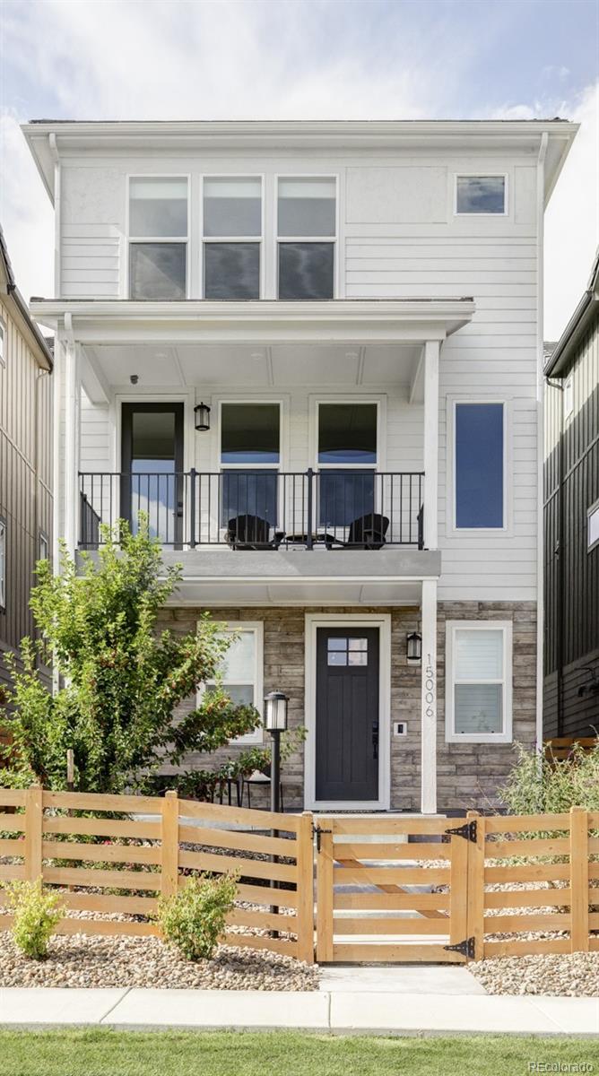 15006  Cast Pebble Circle, parker MLS: 8635203 Beds: 3 Baths: 3 Price: $650,000
