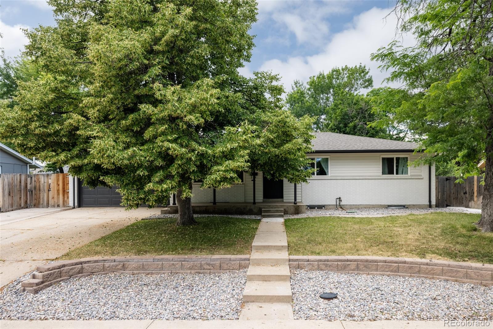 golden  House Search Picture