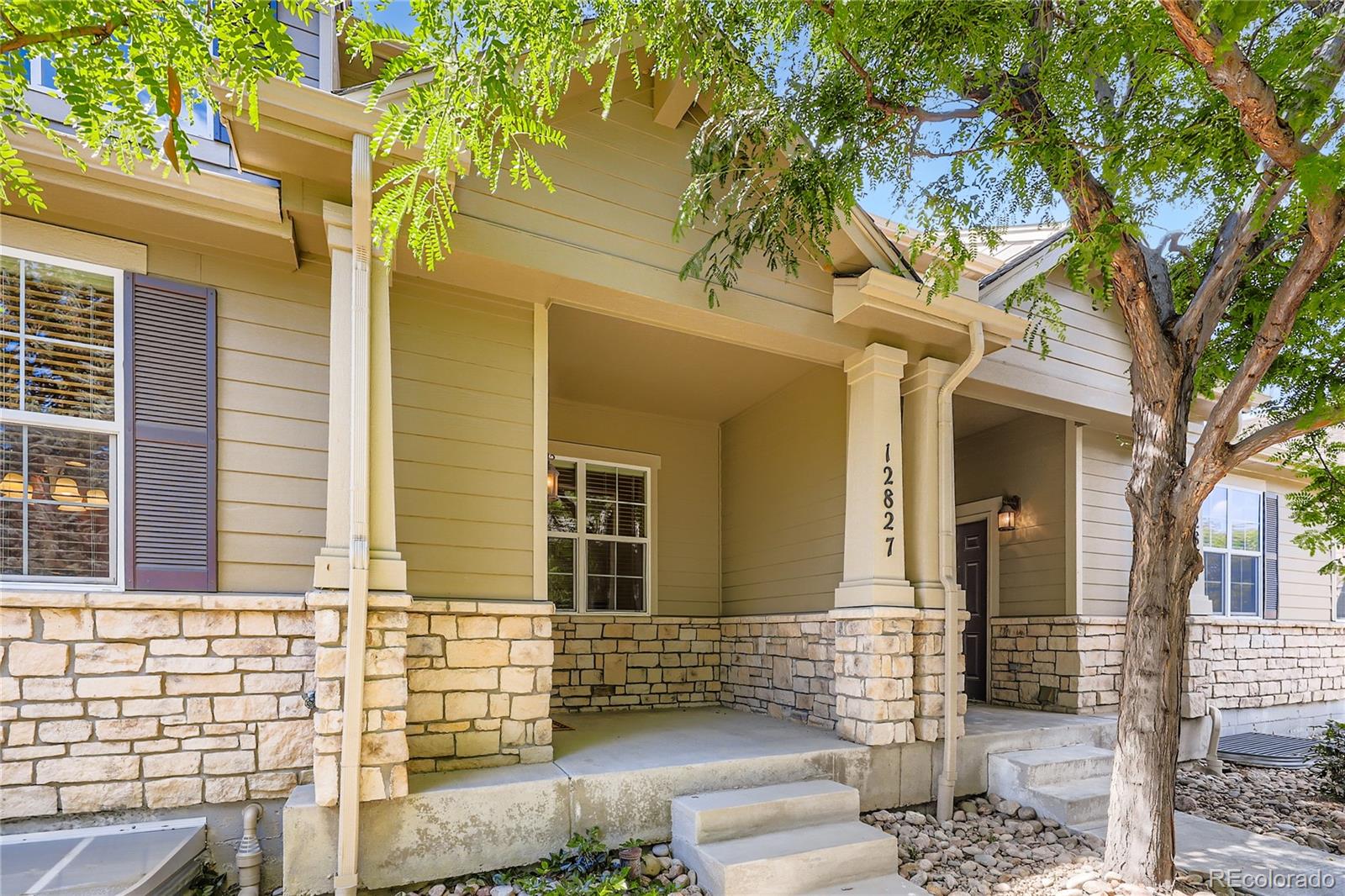 12827 W Burgundy Place, littleton MLS: 6744143 Beds: 2 Baths: 3 Price: $399,000