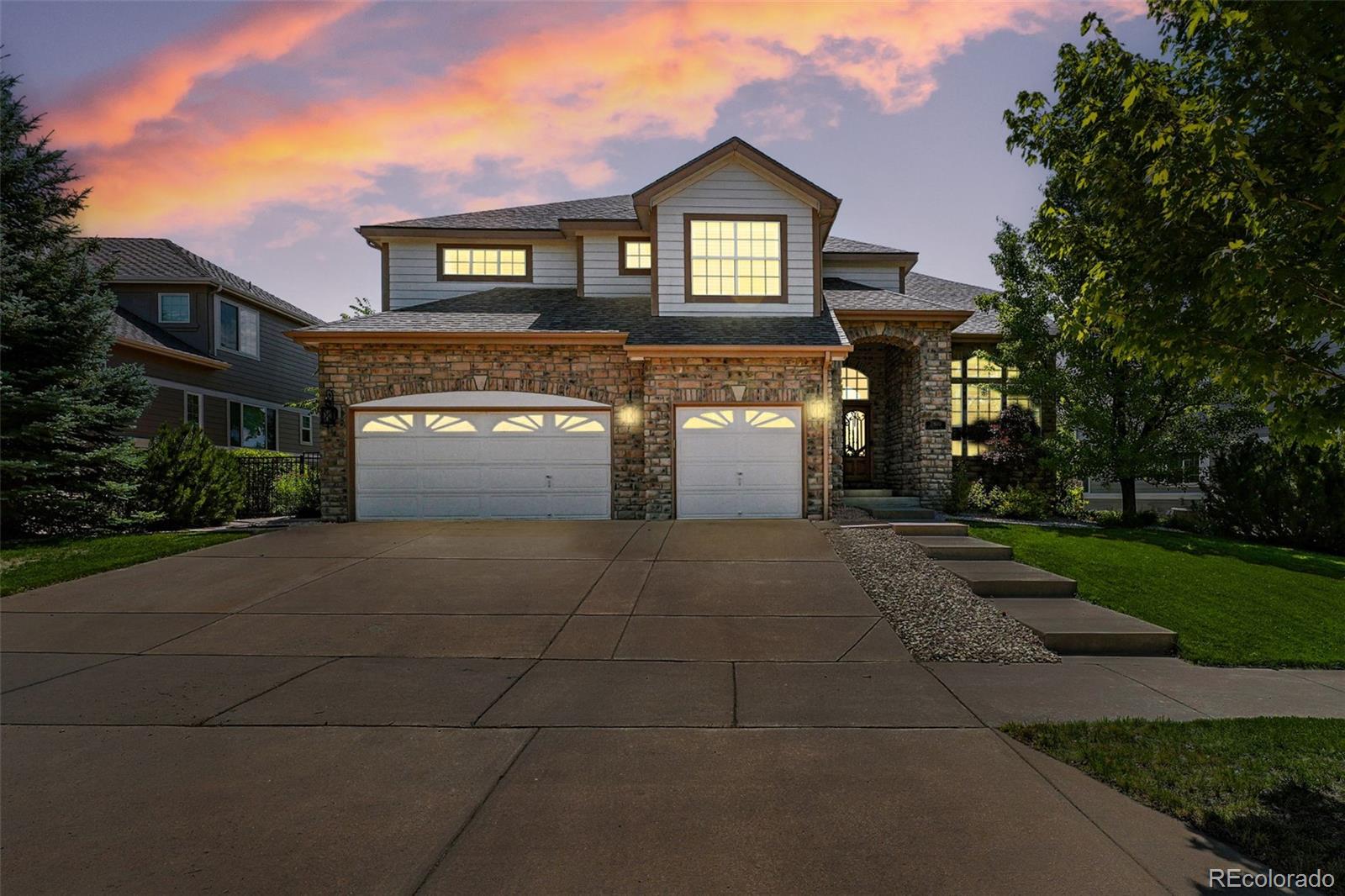 7809 S Coolidge Way, aurora MLS: 8127065 Beds: 4 Baths: 4 Price: $999,000