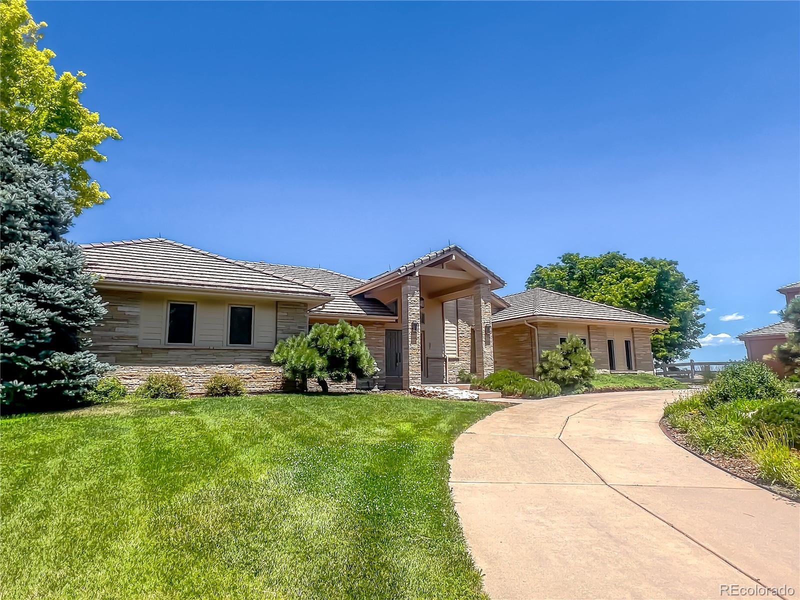 37  Falcon Hills Drive, highlands ranch MLS: 6249458 Beds: 3 Baths: 4 Price: $1,000,000