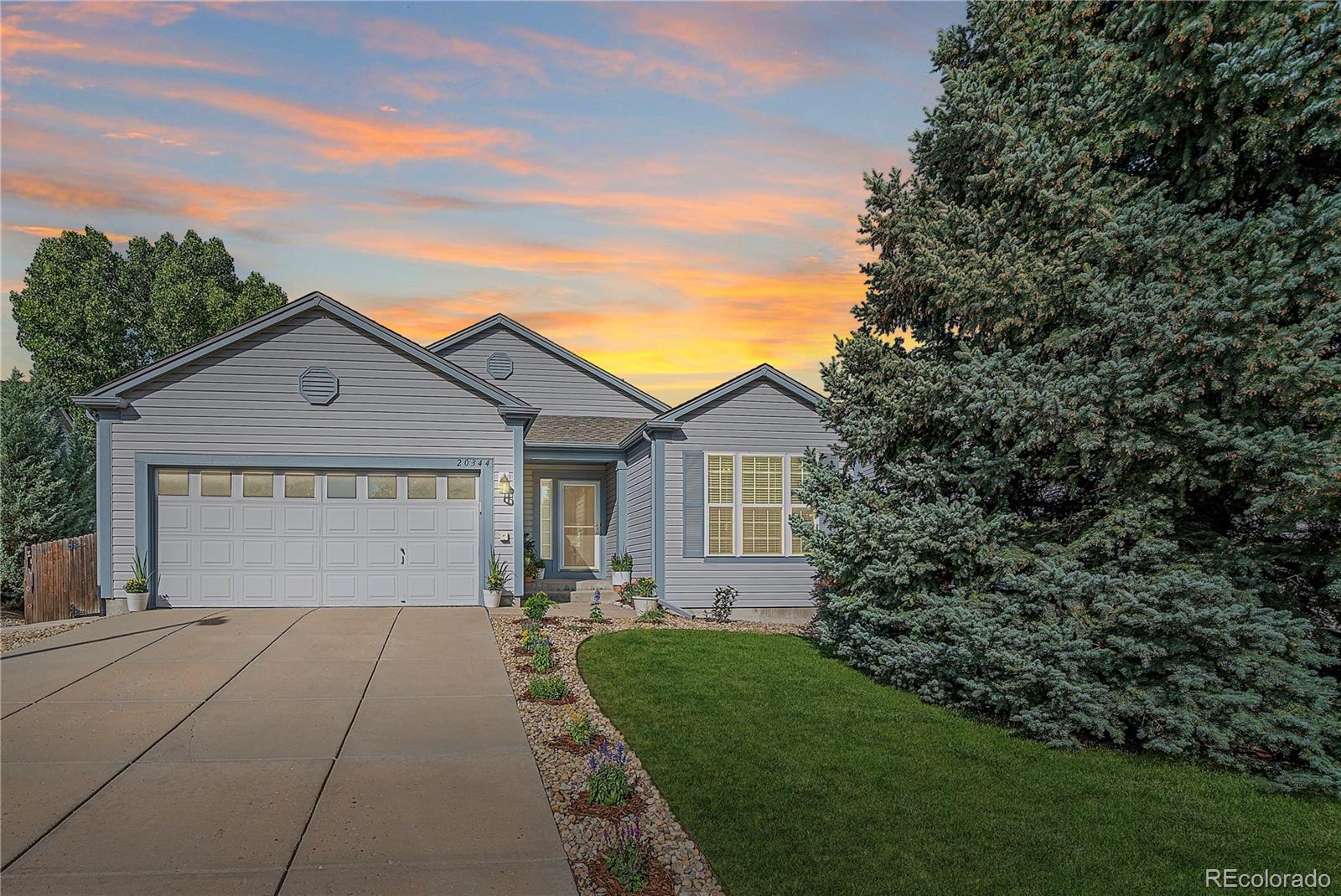 20344  Heather Lane, parker MLS: 2343209 Beds: 5 Baths: 3 Price: $645,000