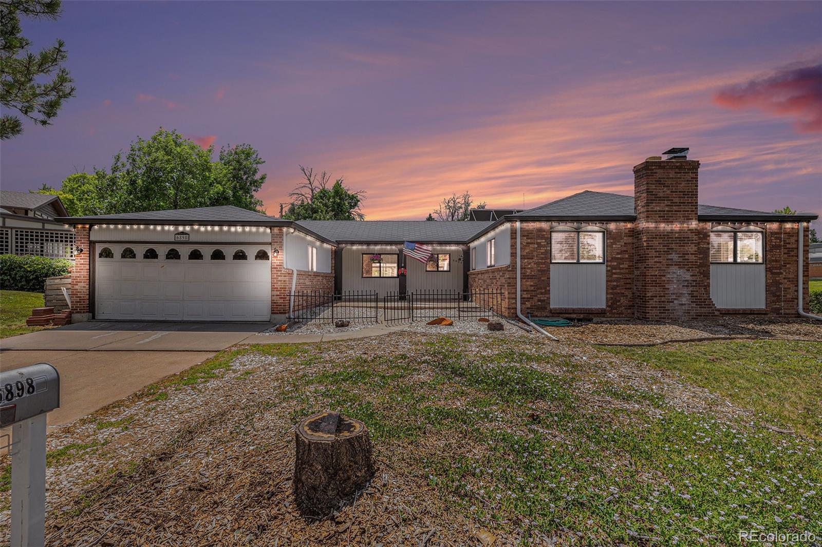 6898 S Franklin Circle, centennial MLS: 5119988 Beds: 6 Baths: 3 Price: $725,000